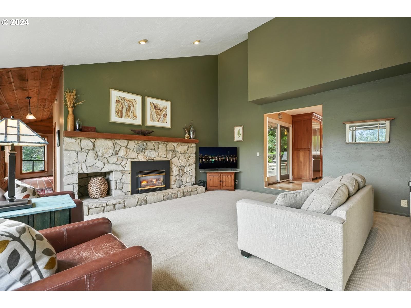 2845 SW BUCHAREST CT