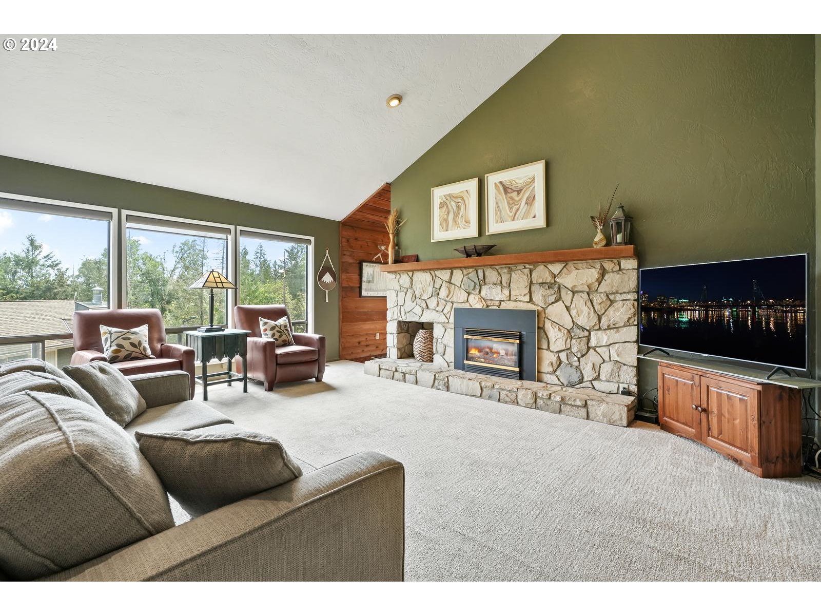 2845 SW BUCHAREST CT