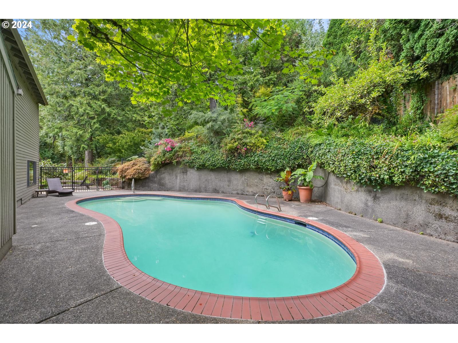 2845 SW BUCHAREST CT