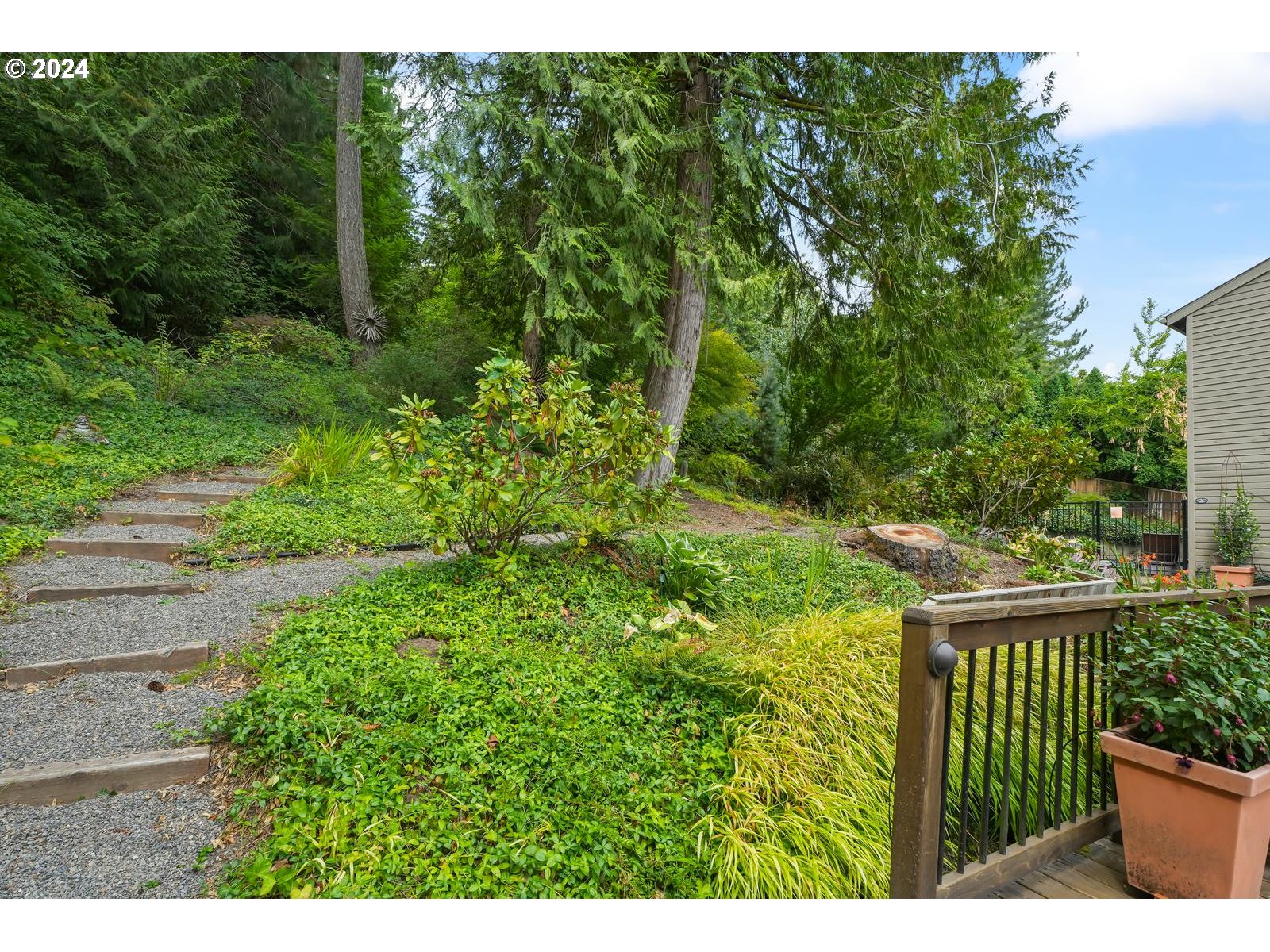 2845 SW BUCHAREST CT