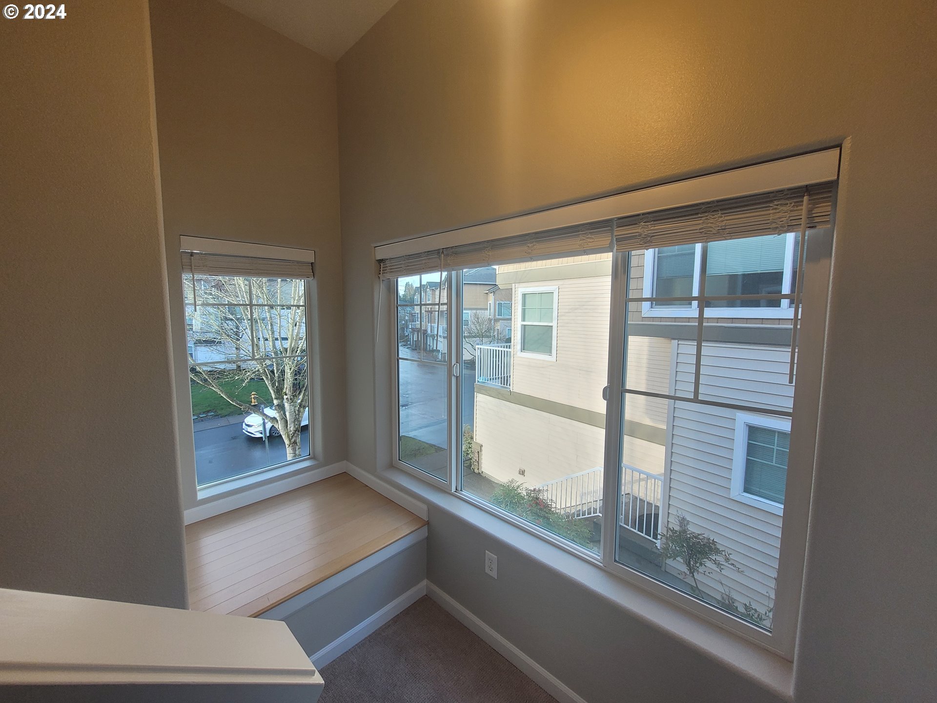15350 SW MALLARD DR 101