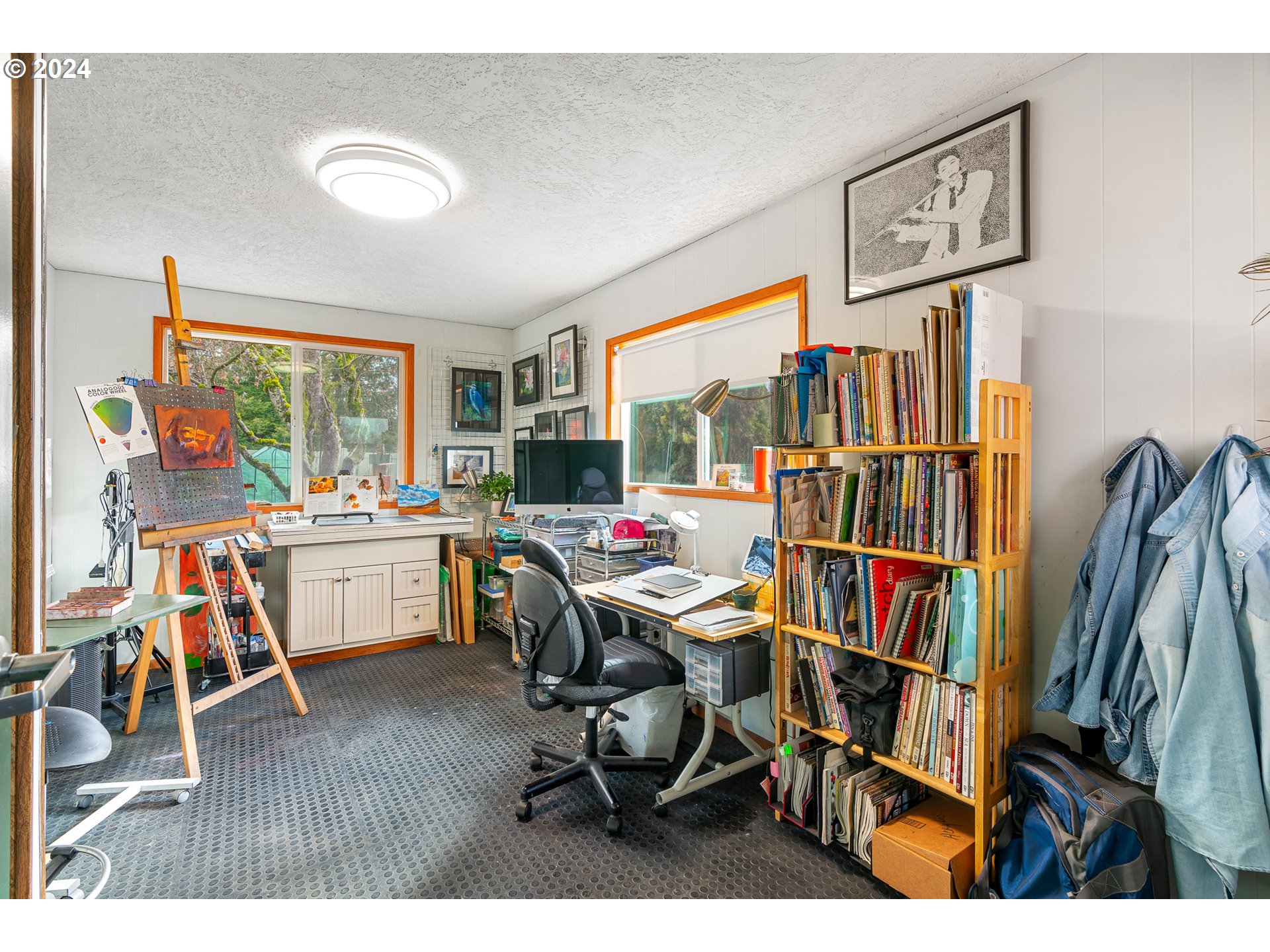 1200 NW GREENBRIAR PL