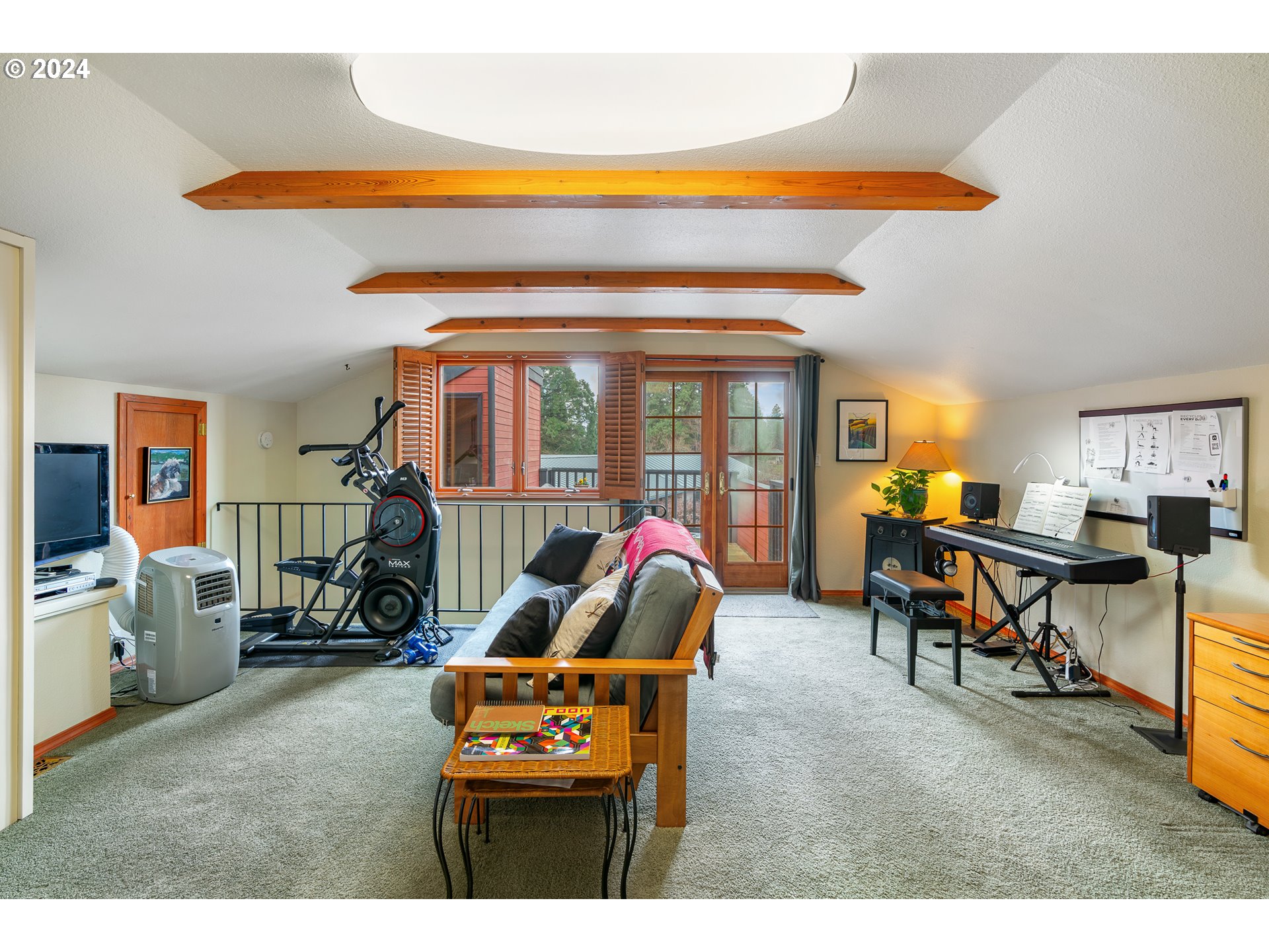 1200 NW GREENBRIAR PL