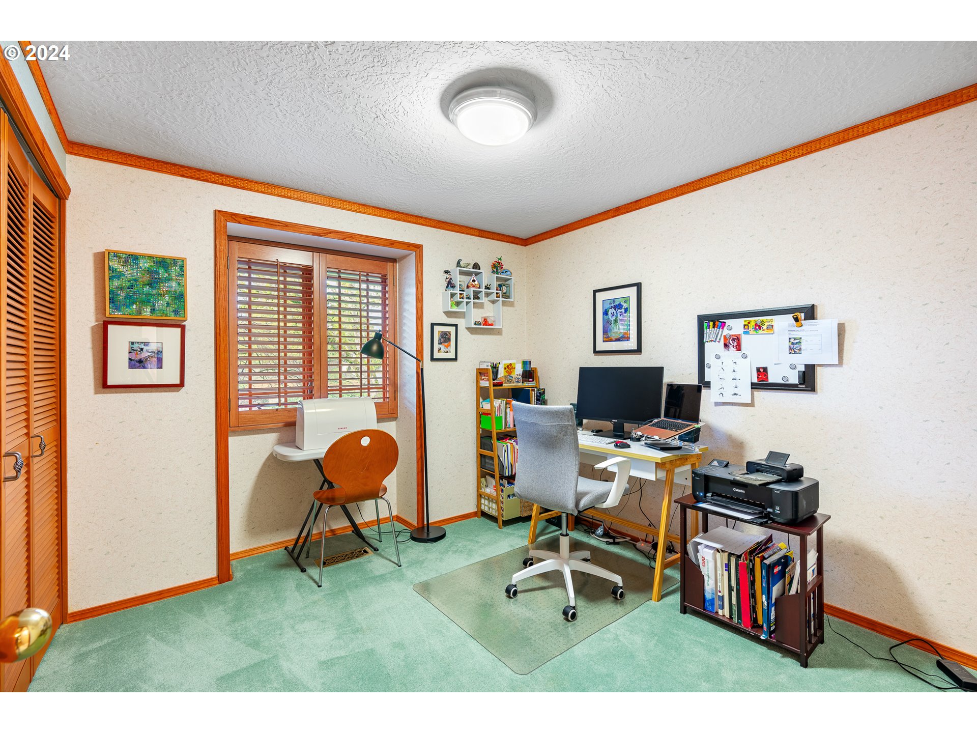 1200 NW GREENBRIAR PL