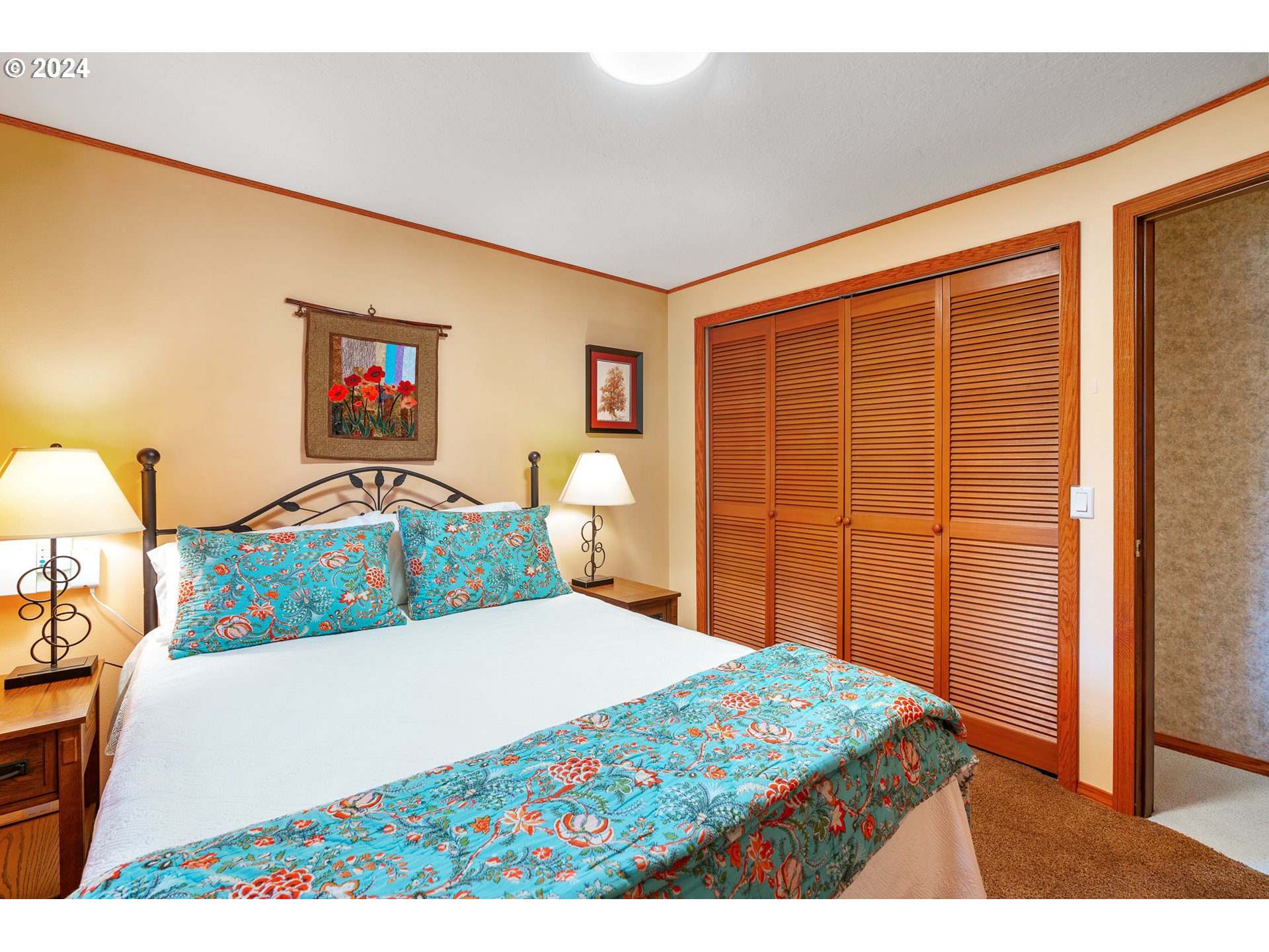 1200 NW GREENBRIAR PL