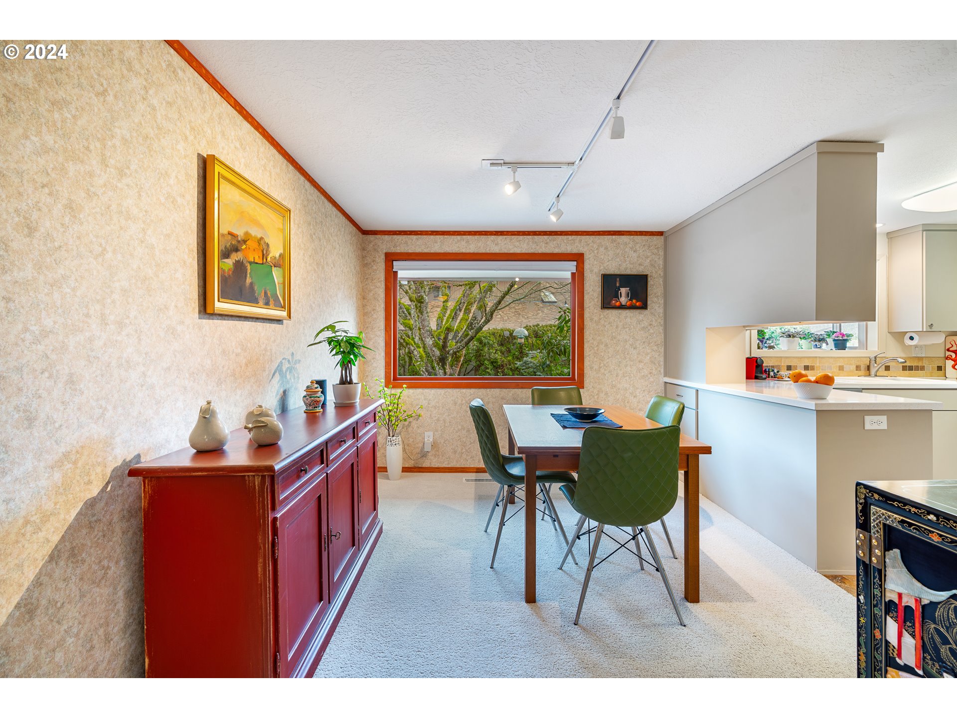 1200 NW GREENBRIAR PL