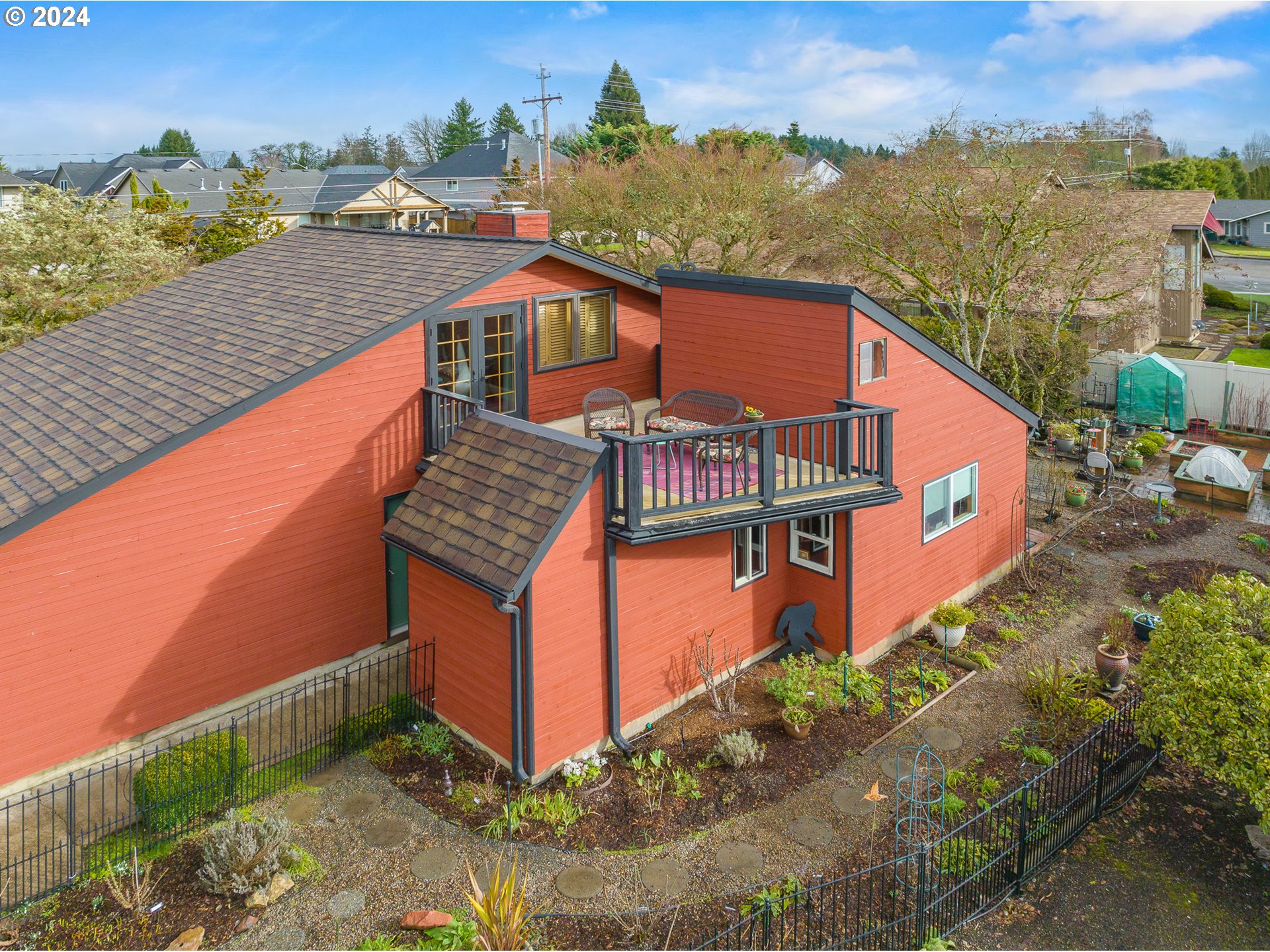 1200 NW GREENBRIAR PL