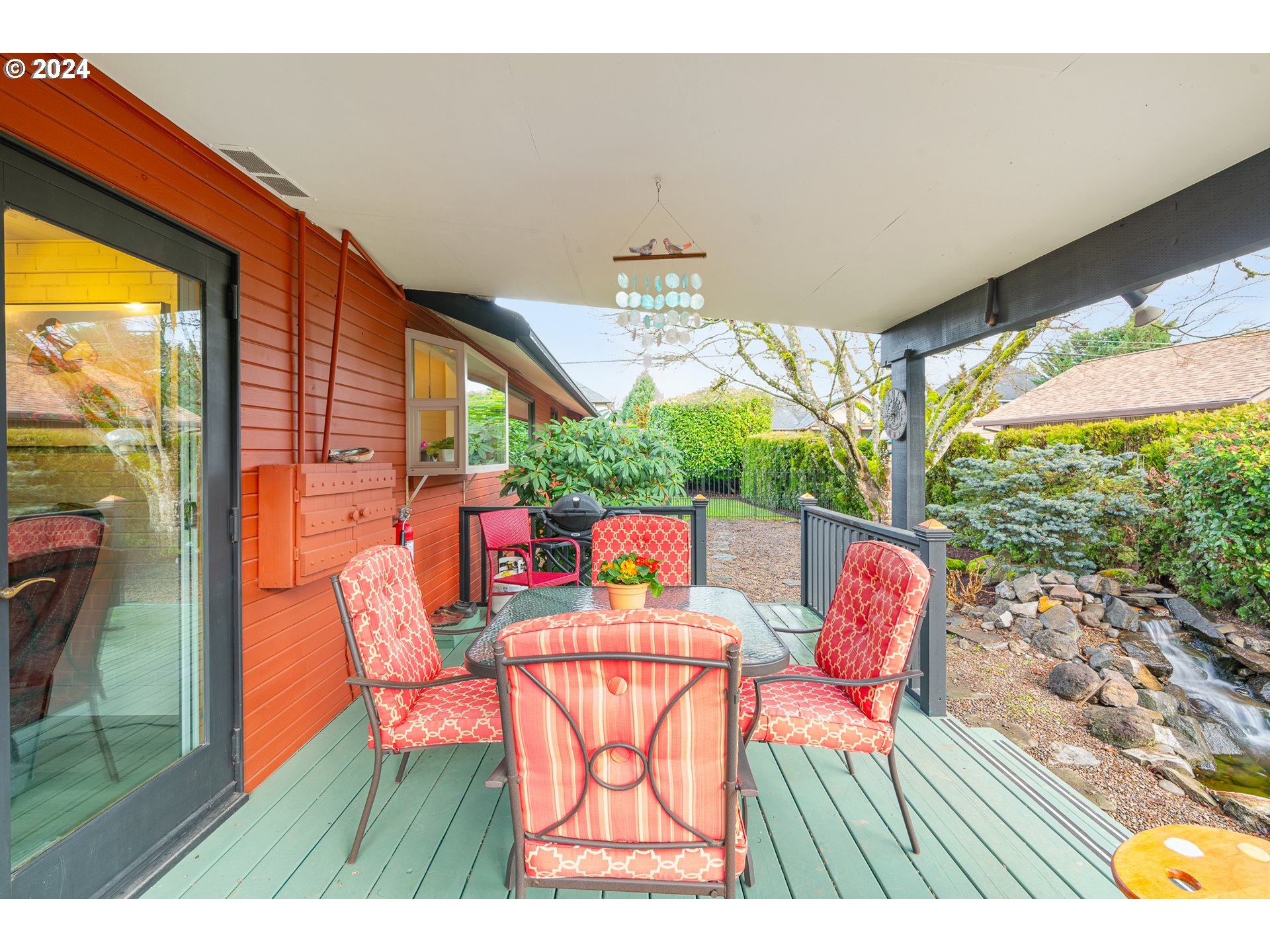 1200 NW GREENBRIAR PL