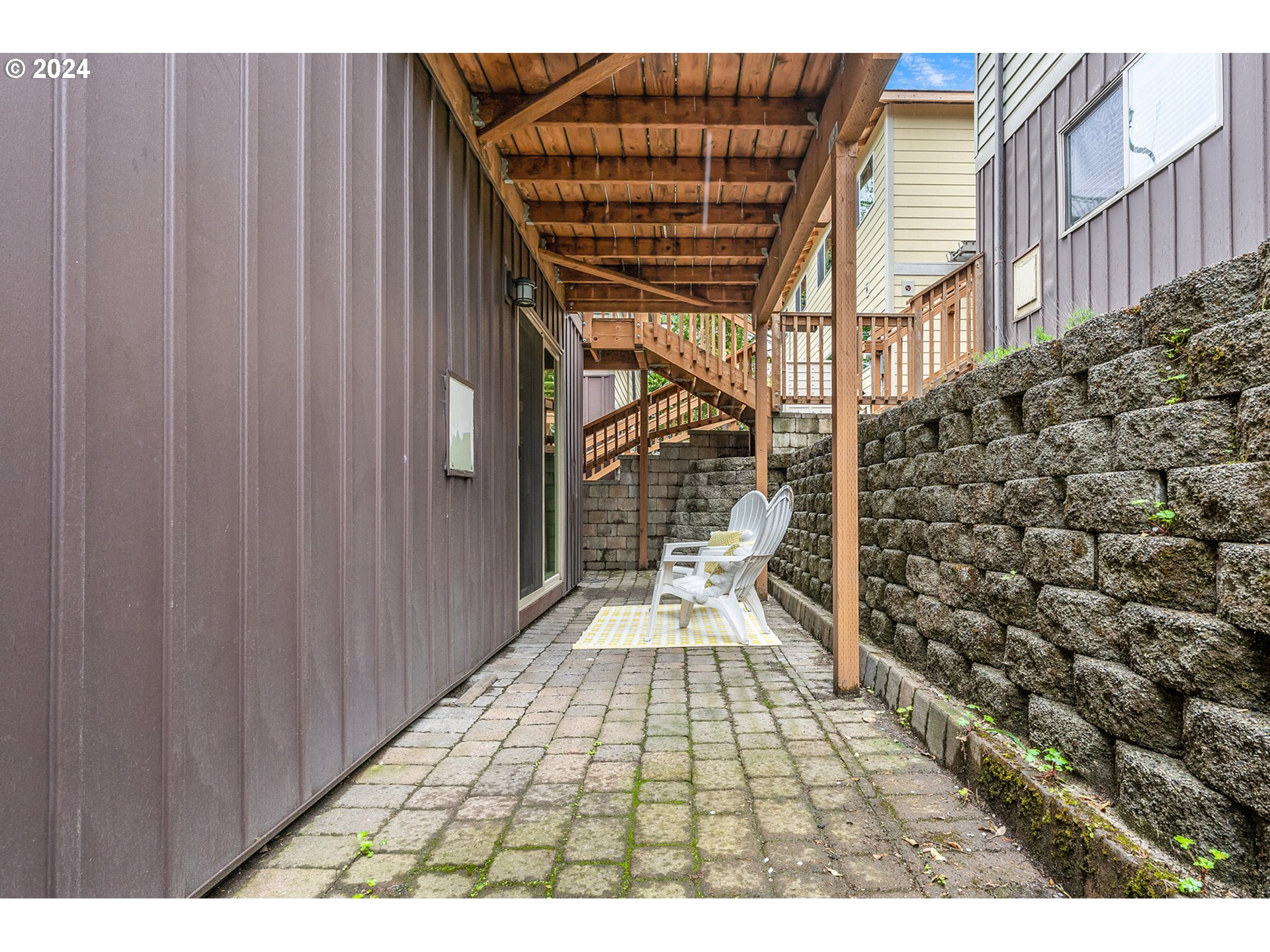 6912 N PHILADELPHIA AVE