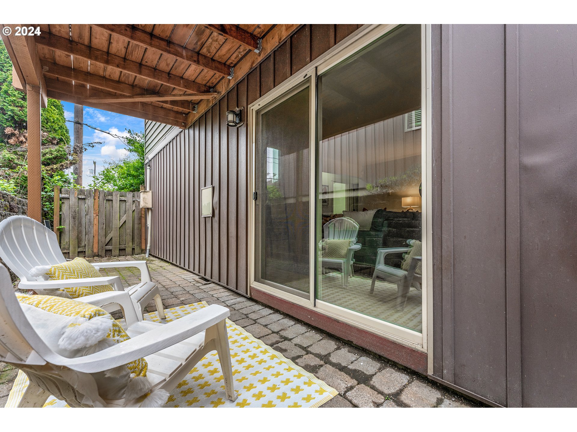 6912 N PHILADELPHIA AVE