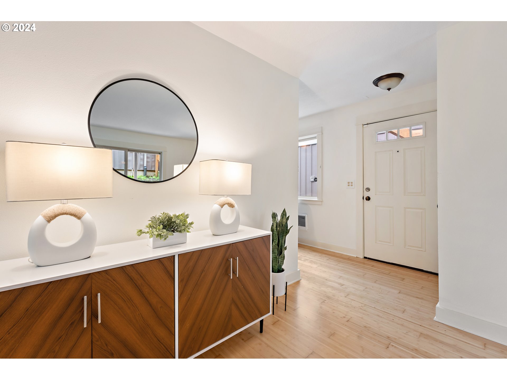 6912 N PHILADELPHIA AVE