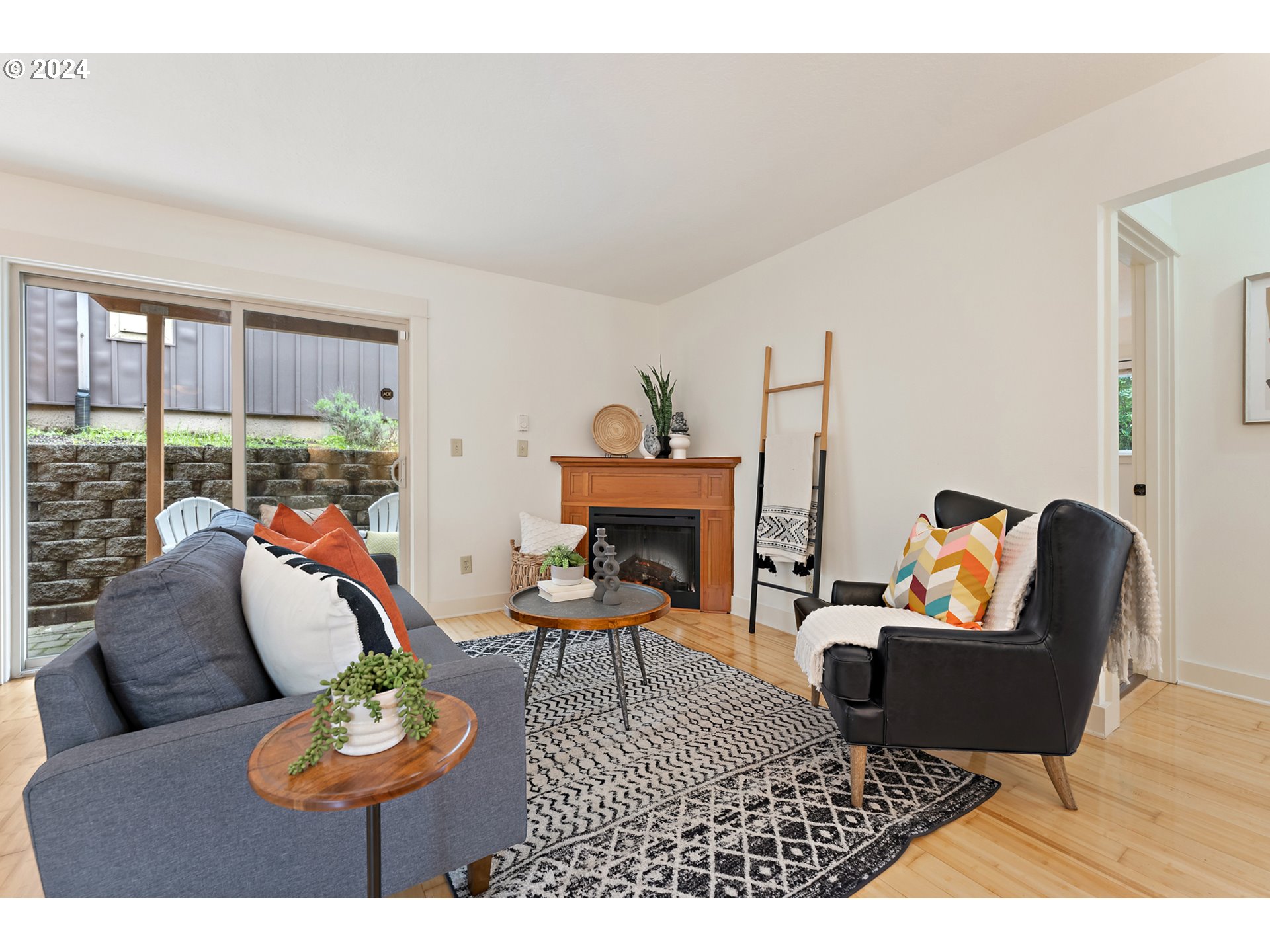 6912 N PHILADELPHIA AVE