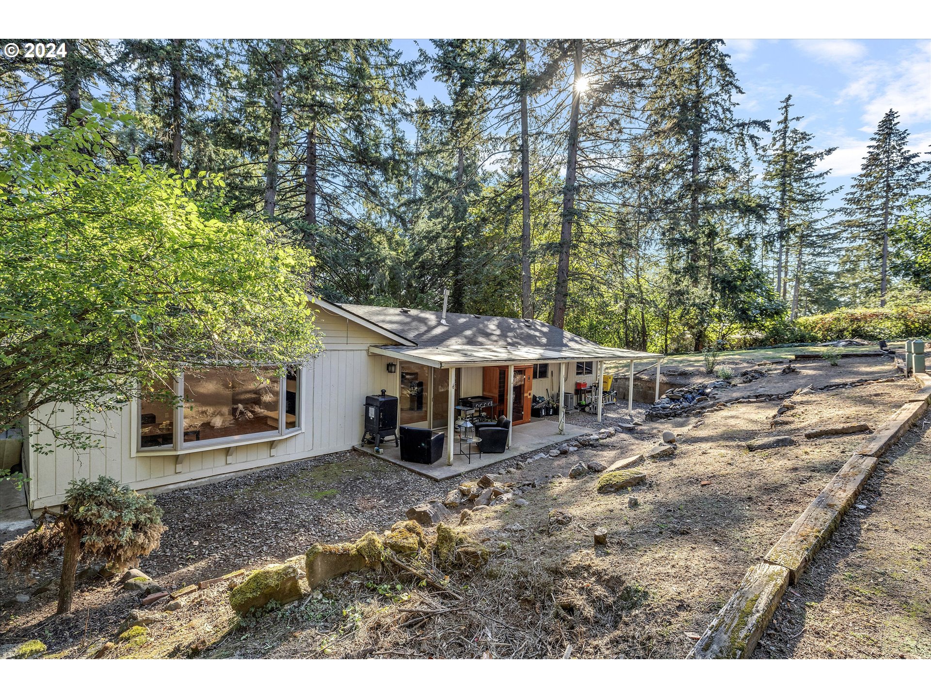 16811 S CREEKSIDE CT