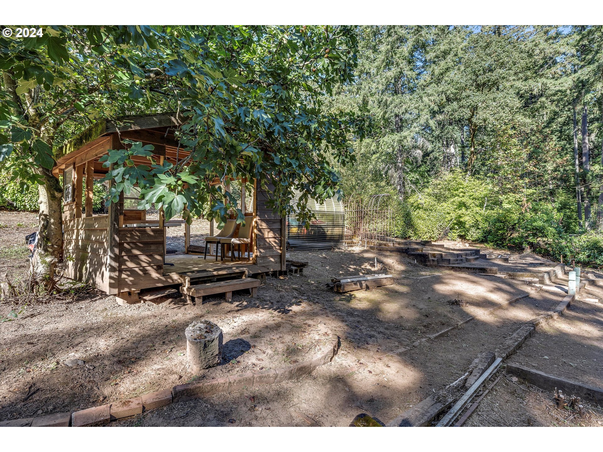 16811 S CREEKSIDE CT