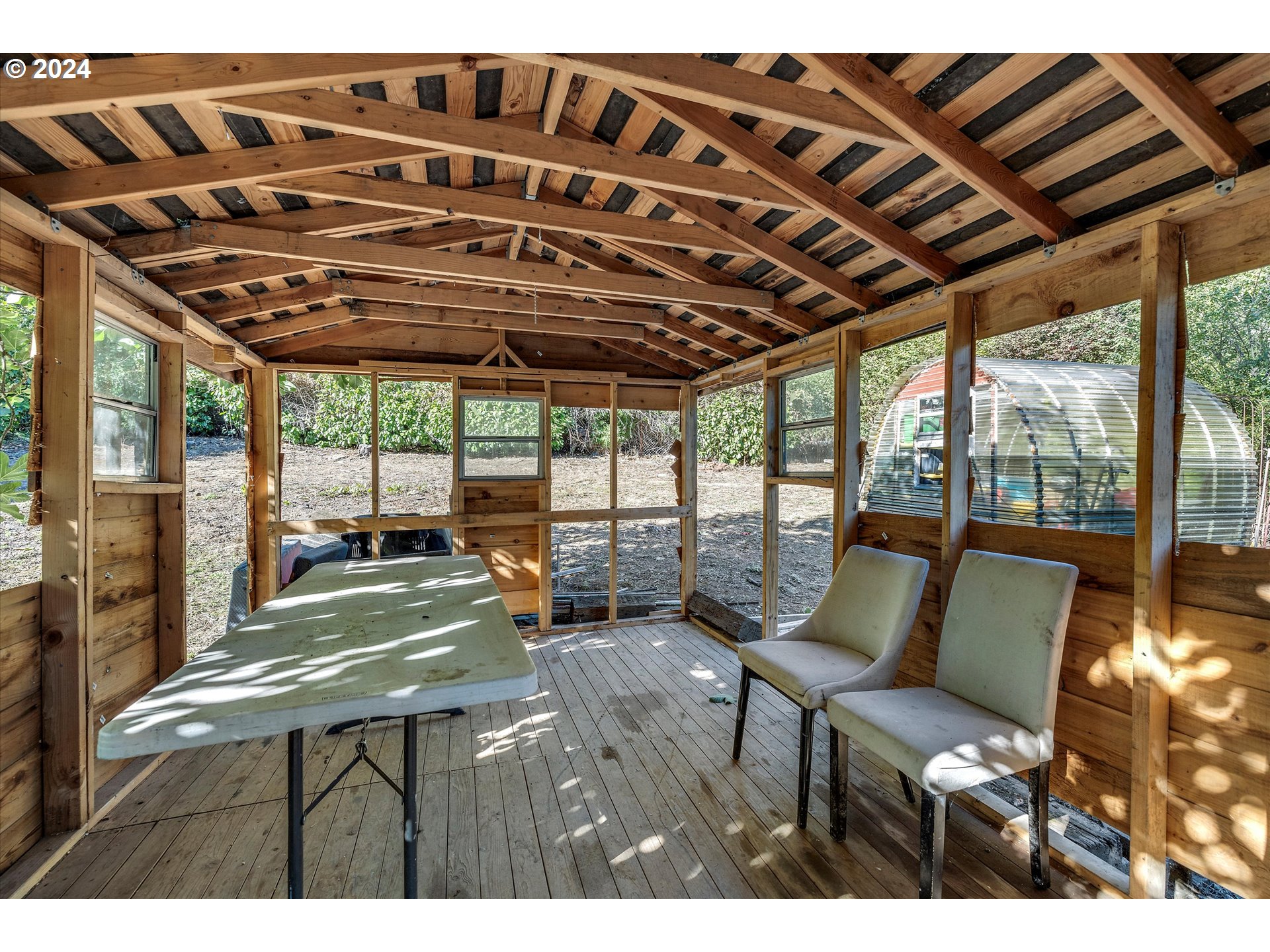 16811 S CREEKSIDE CT