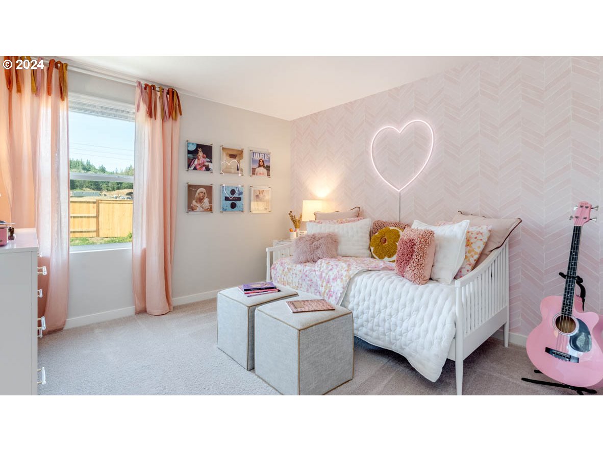 16775 SE Crossland ST