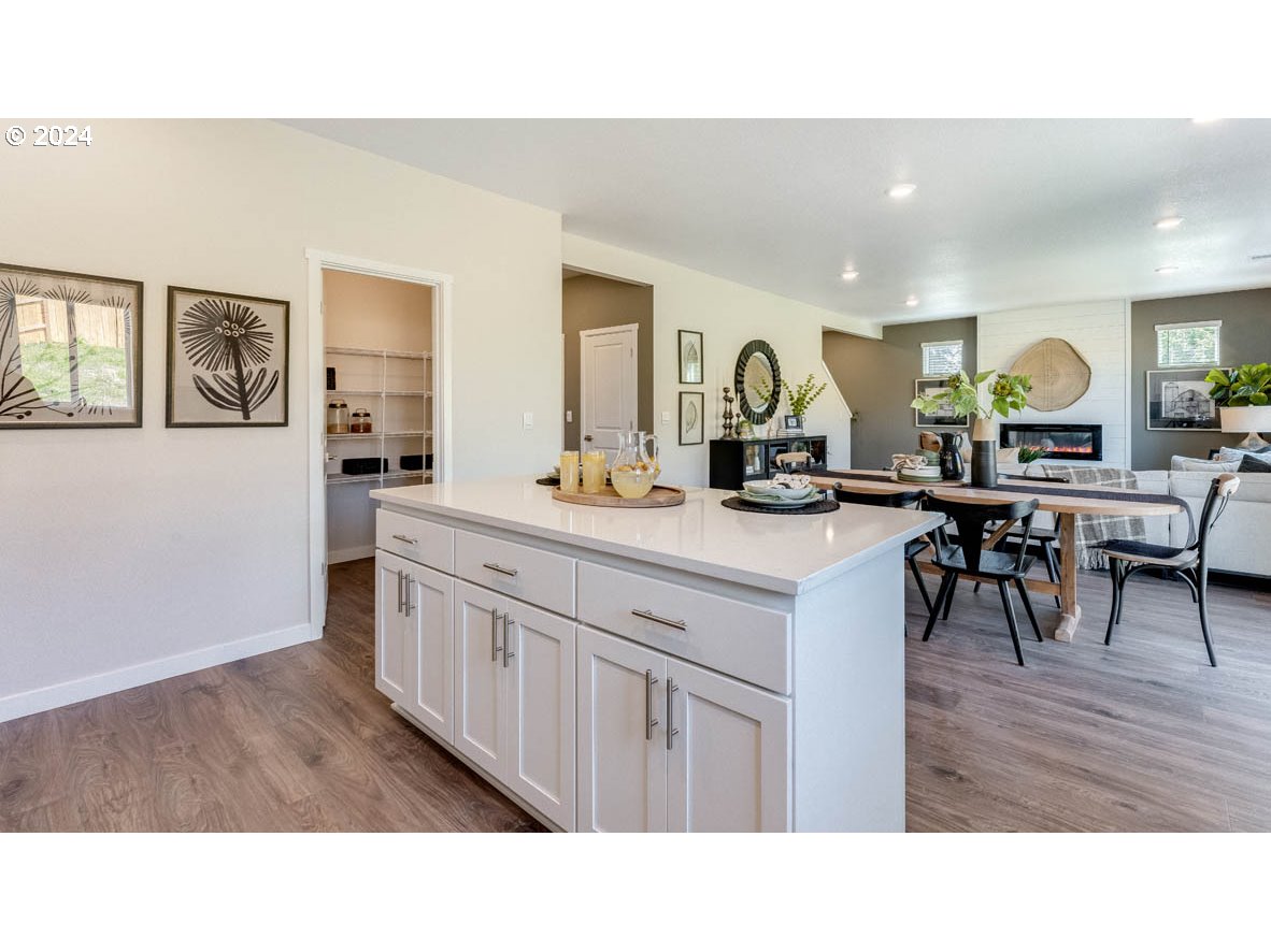 16775 SE Crossland ST