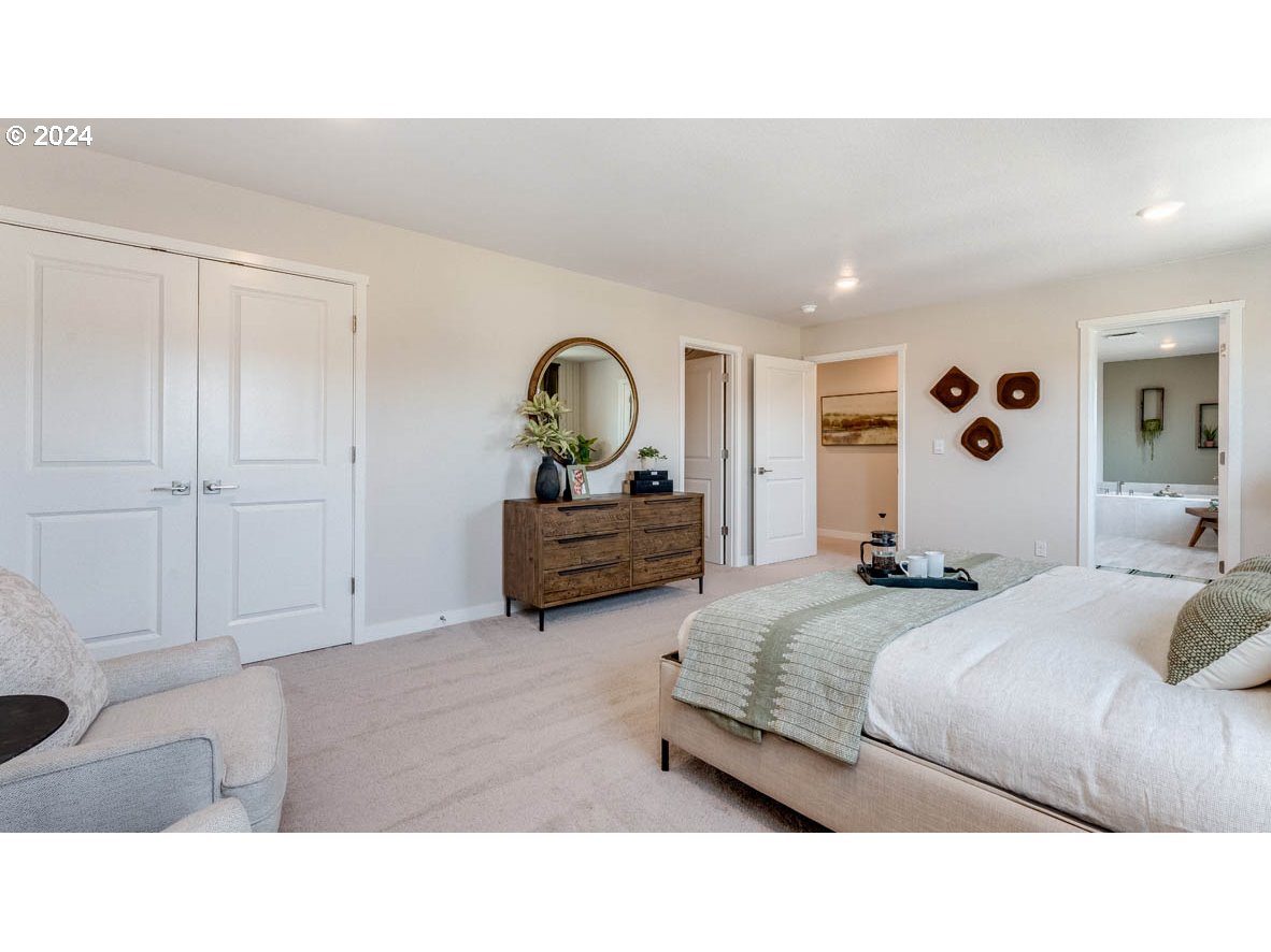 16775 SE Crossland ST