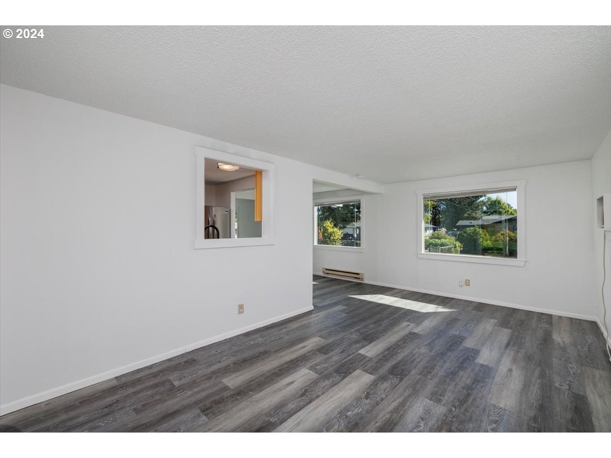 8101 SE 65TH AVE