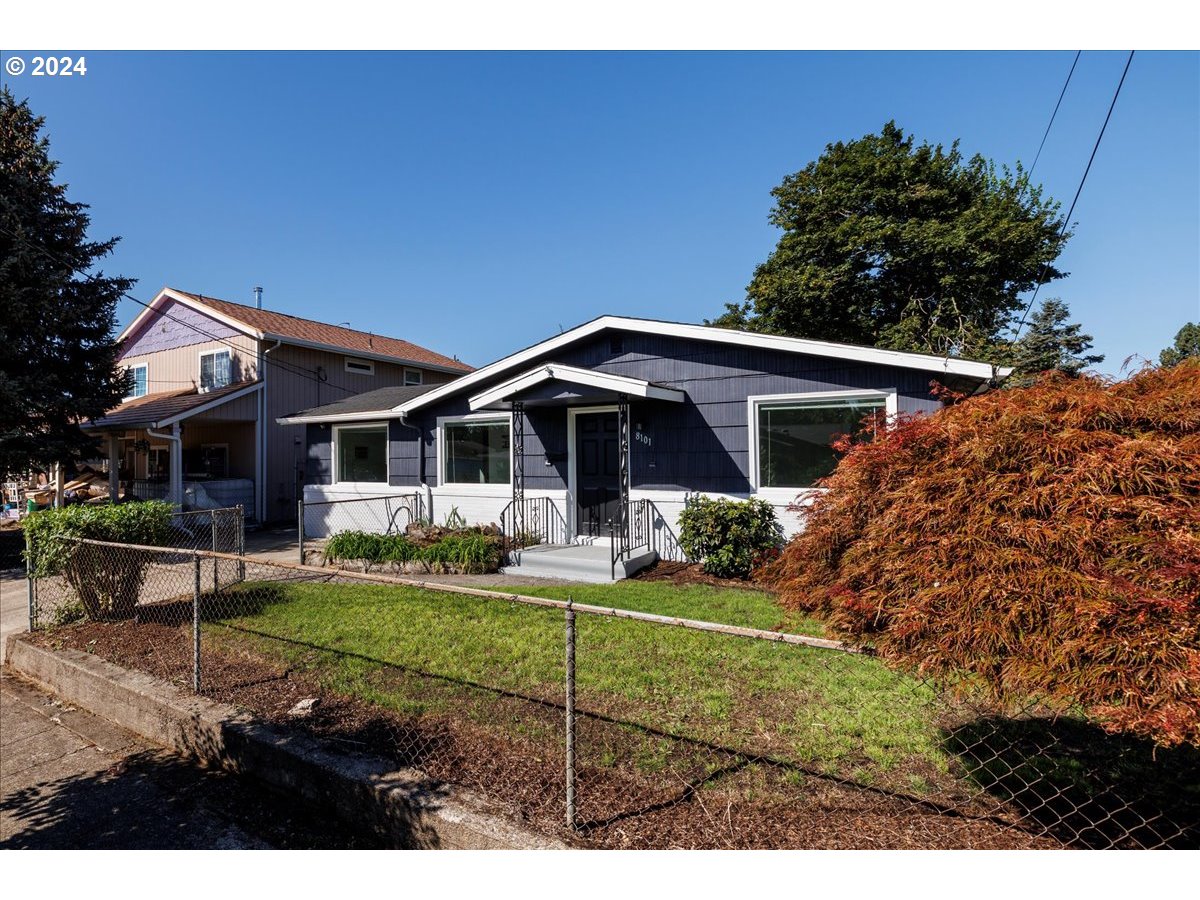 8101 SE 65TH AVE