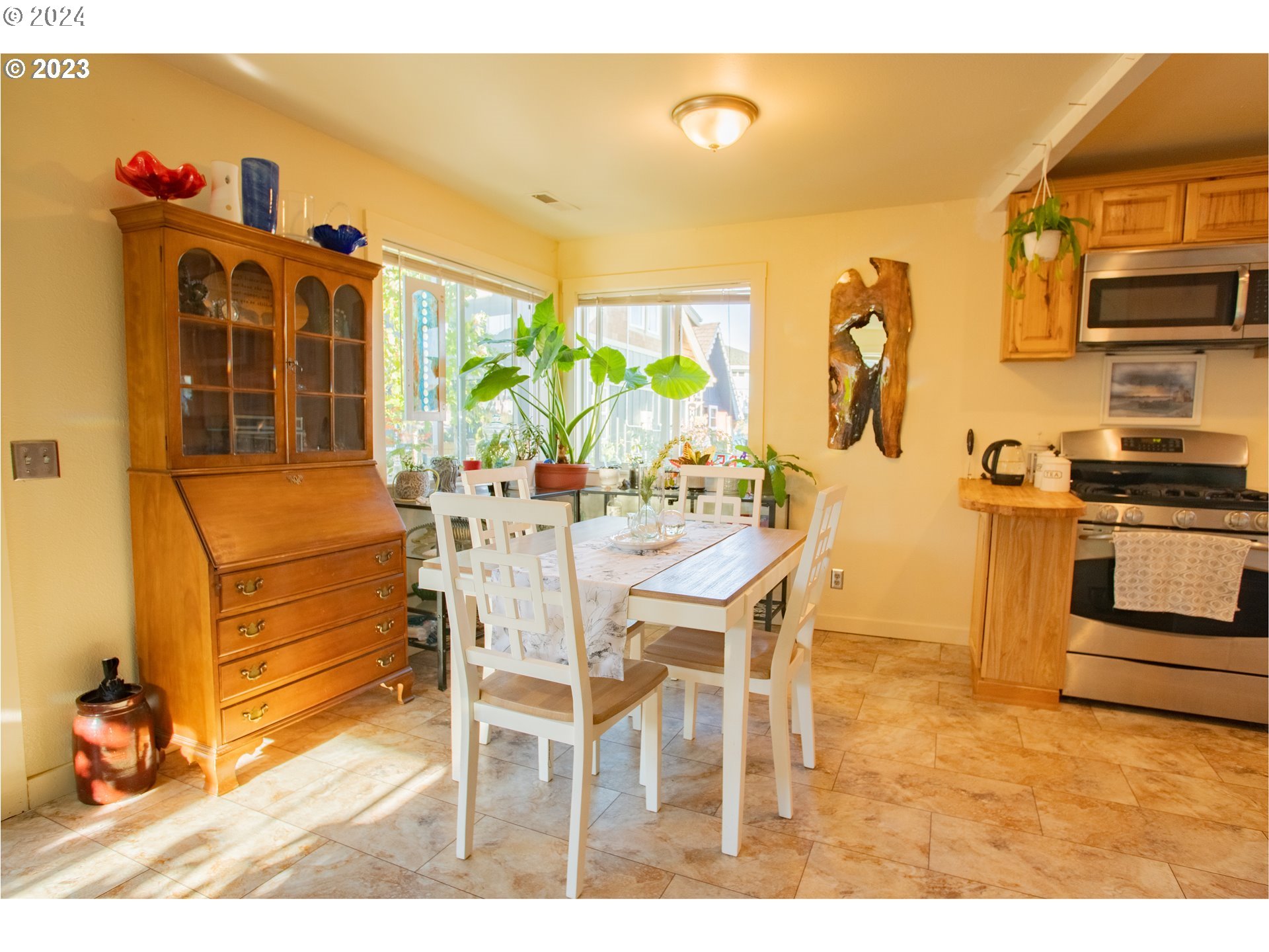 11668 N Island Cove LN