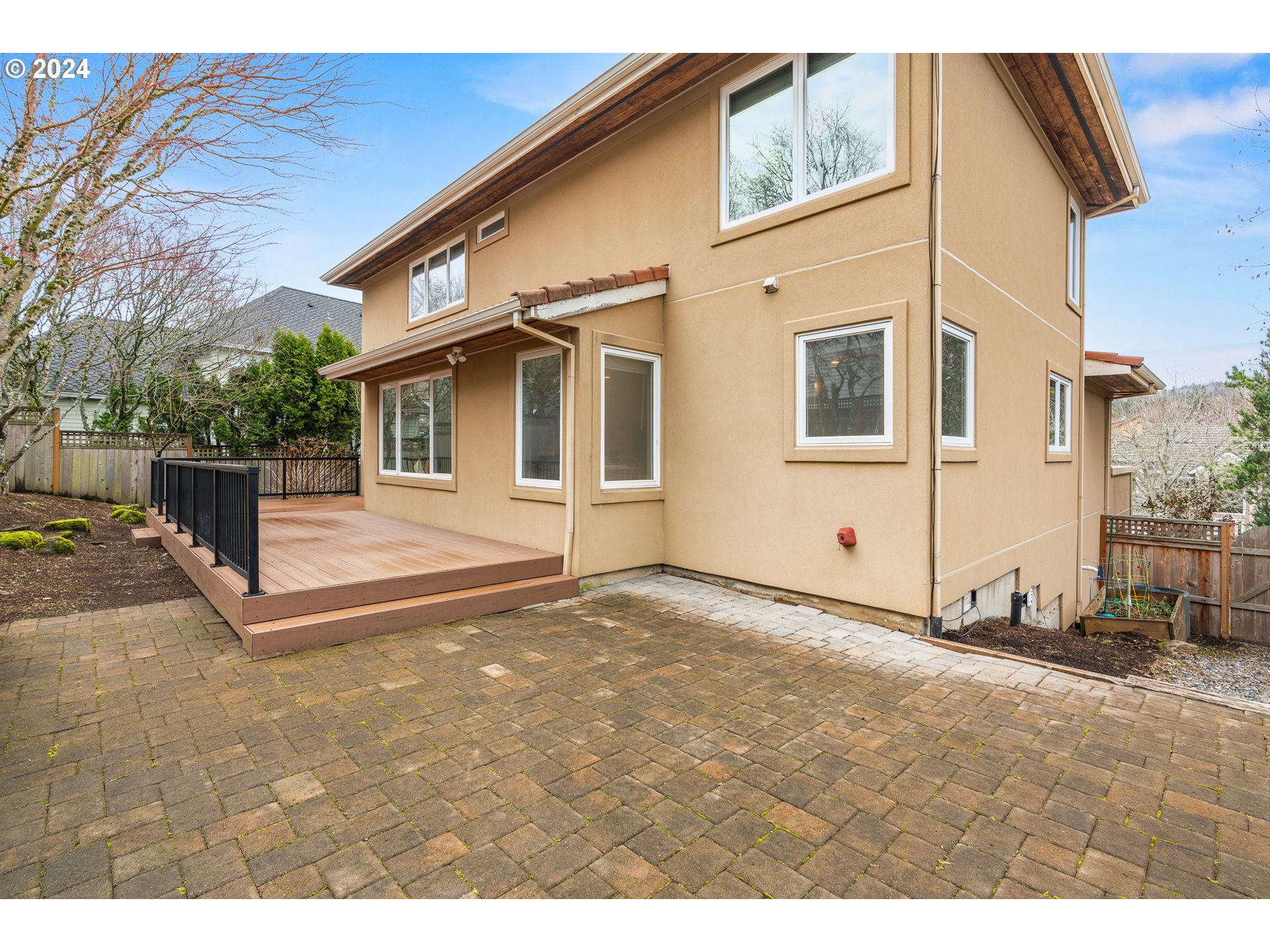 10104 NW ENGLEMAN ST