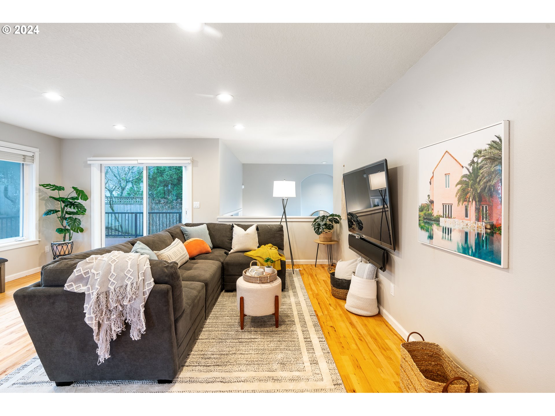 10104 NW ENGLEMAN ST