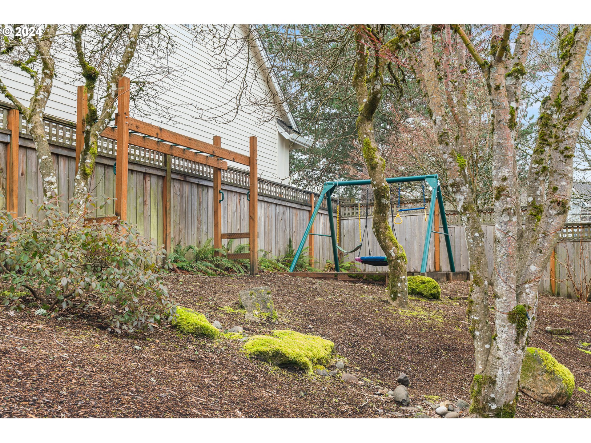 10104 NW ENGLEMAN ST