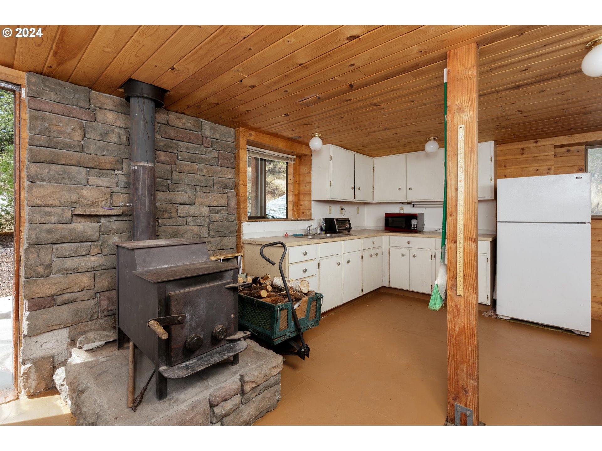 52265 Kelly Spring RD