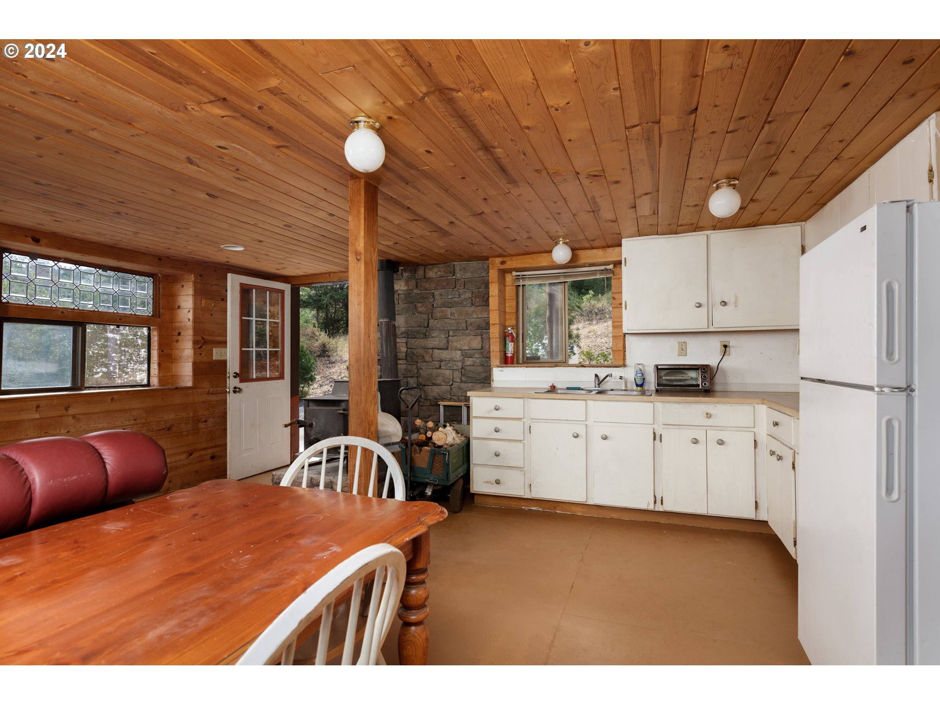 52265 Kelly Spring RD