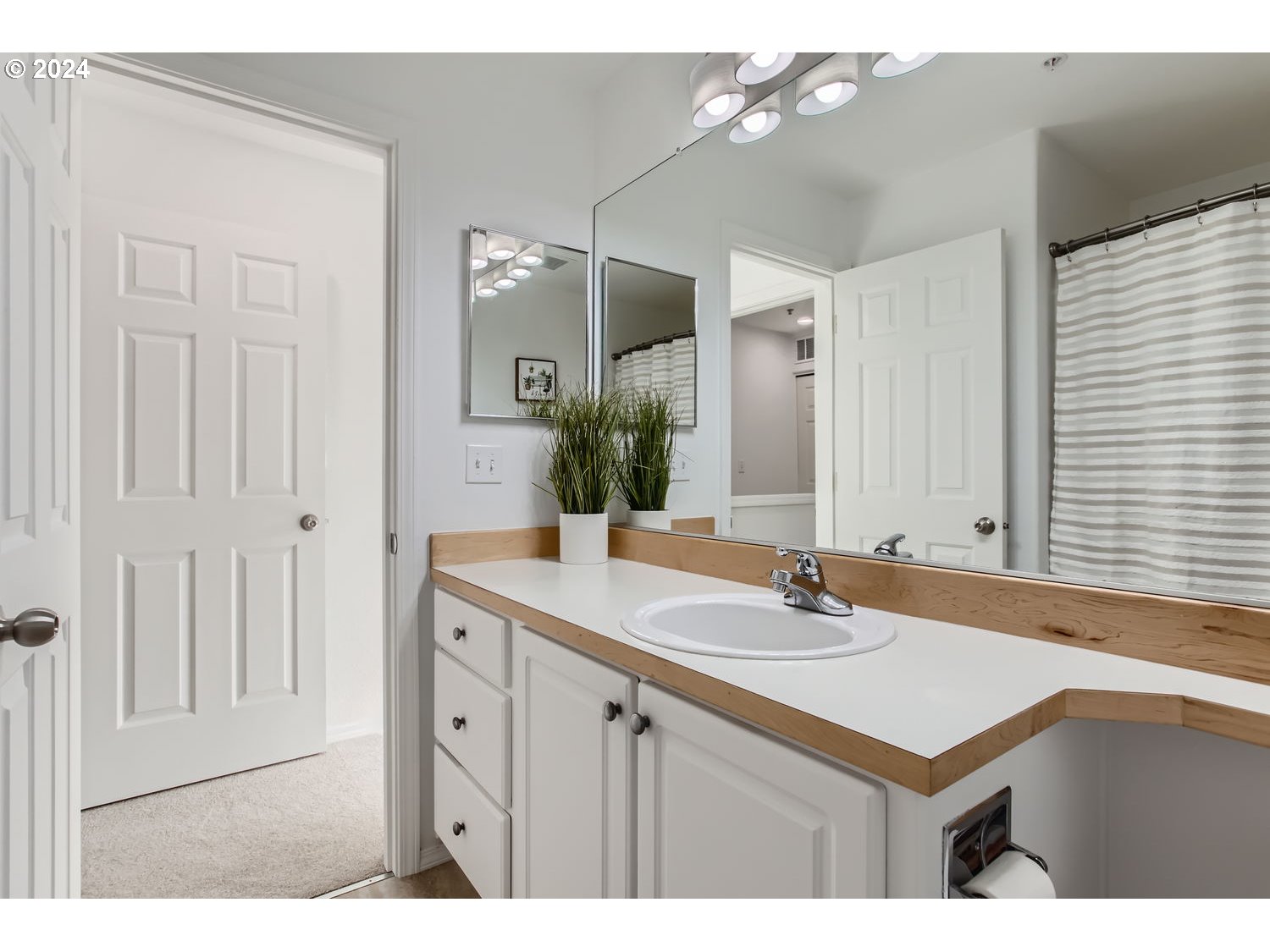 13850 SW SCHOLLS FERRY RD 103