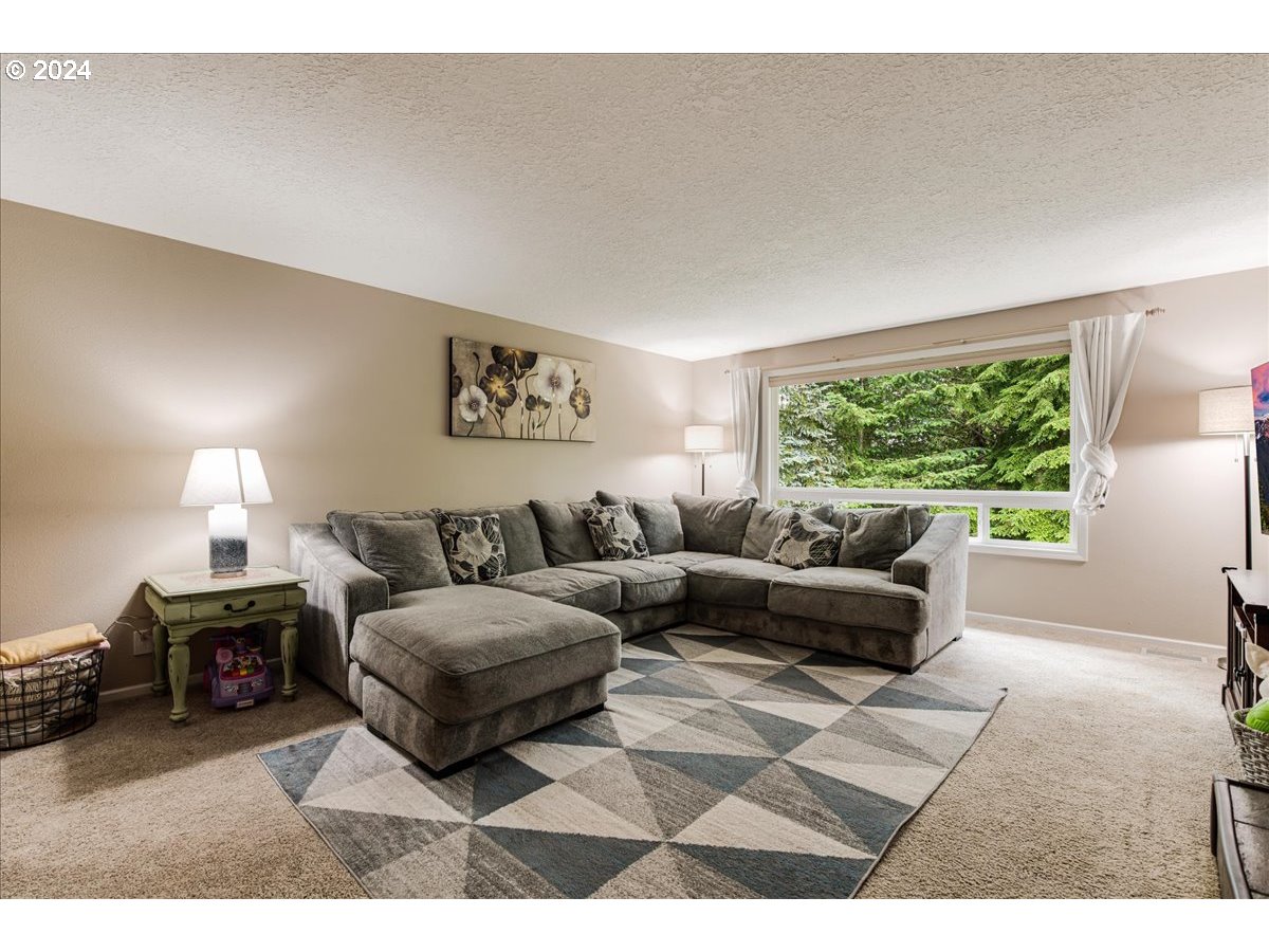 4399 SE COTTONWOOD CT