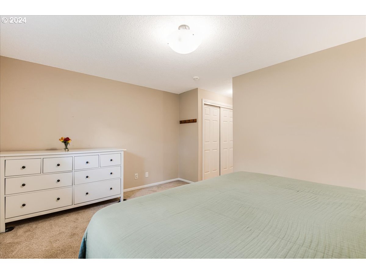 4399 SE COTTONWOOD CT