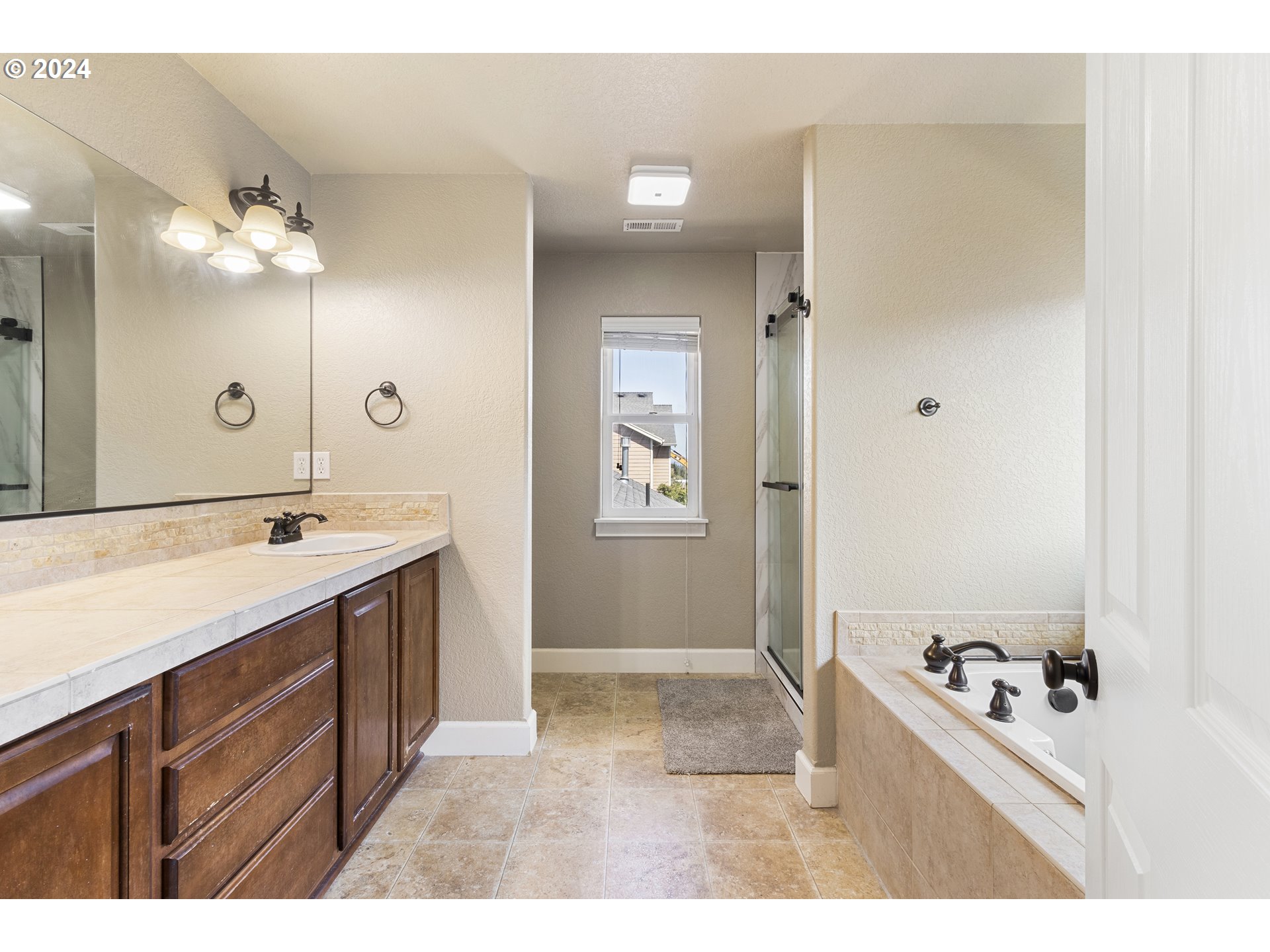 3948 SW BATTAGLIA AVE