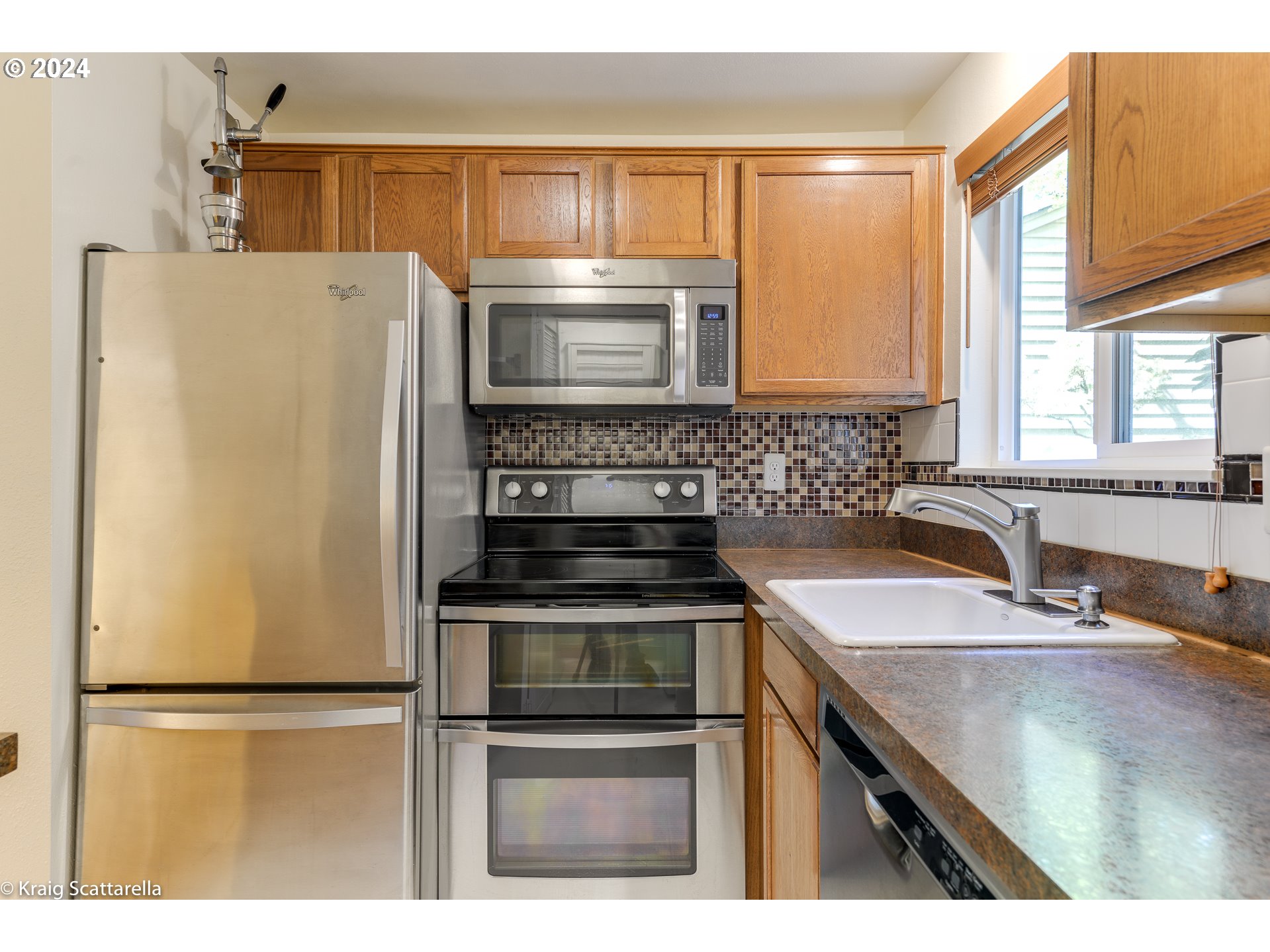 350 CERVANTES CIR 1_E