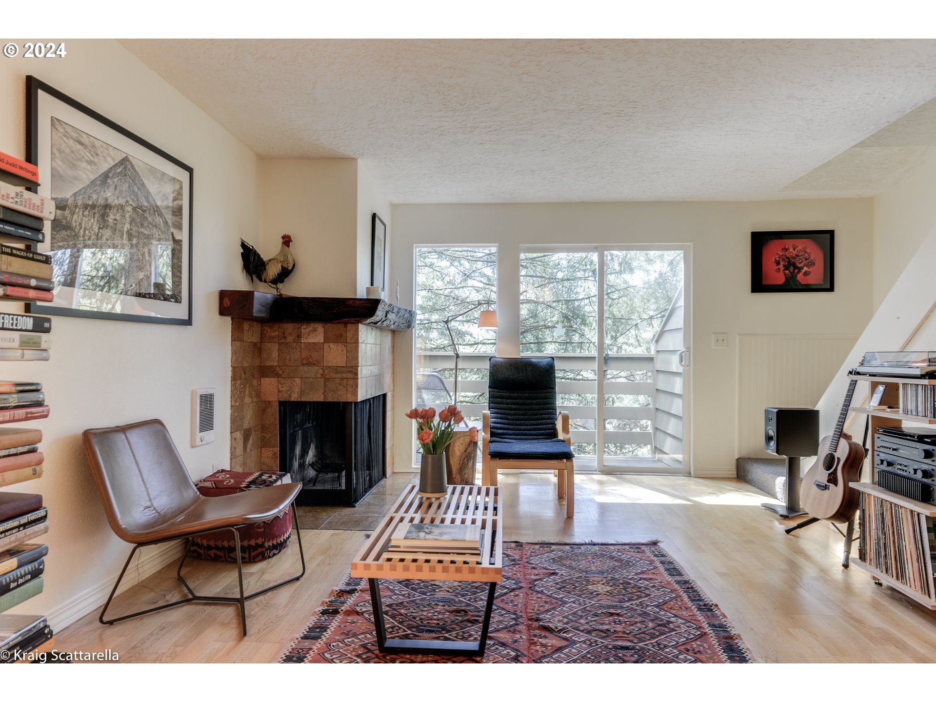 350 CERVANTES CIR 1_E