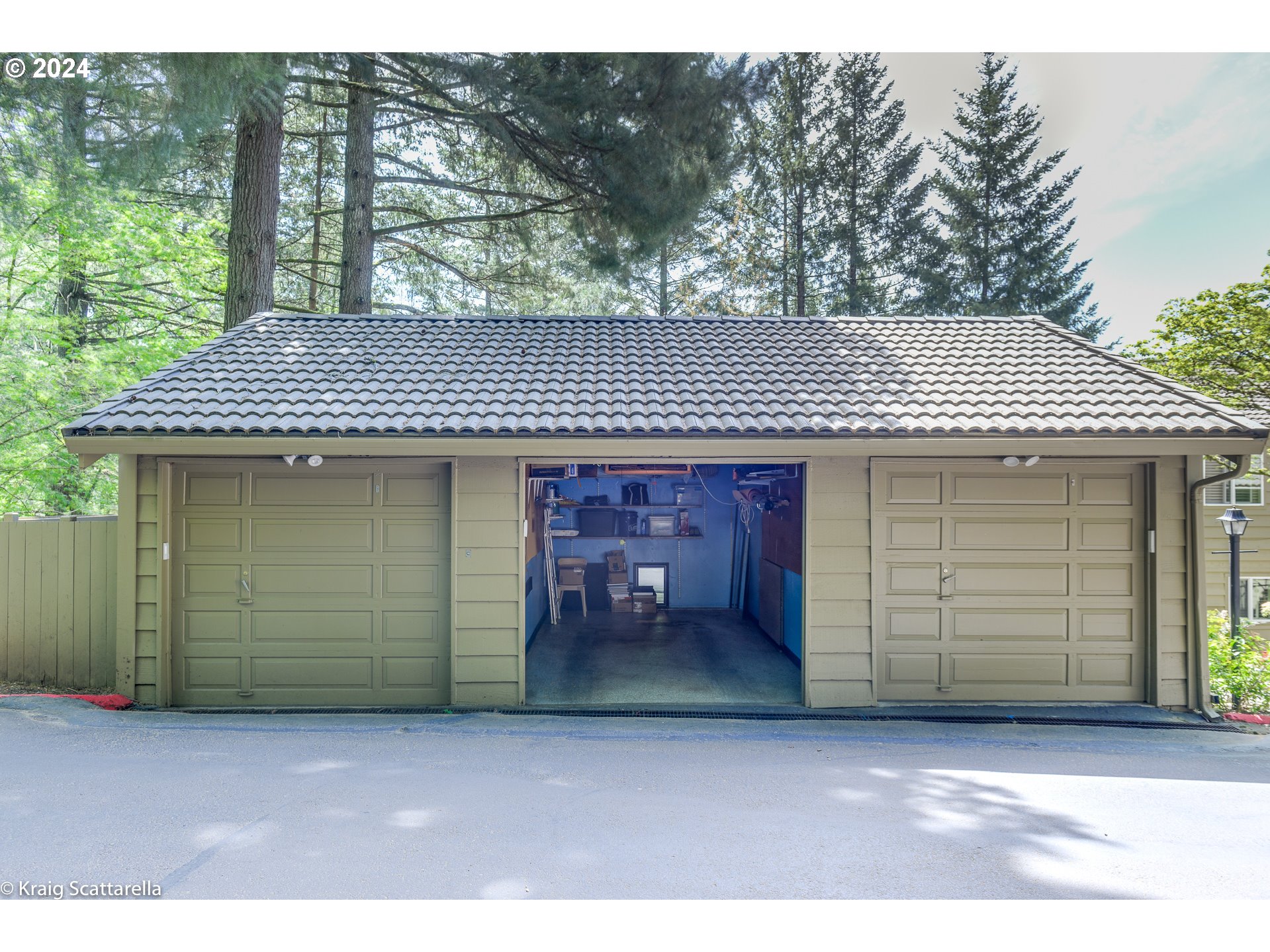 350 CERVANTES CIR 1_E