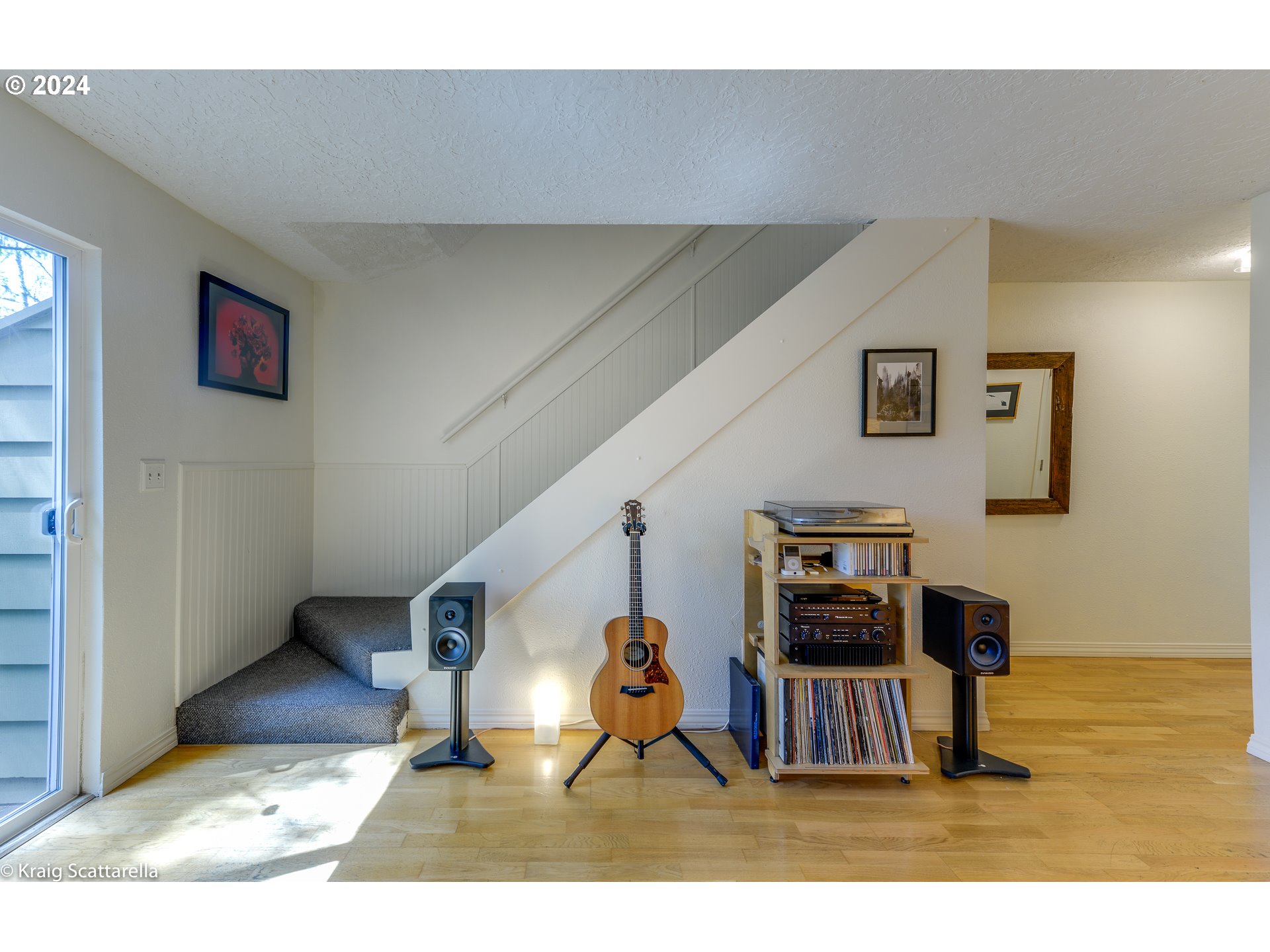 350 CERVANTES CIR 1_E