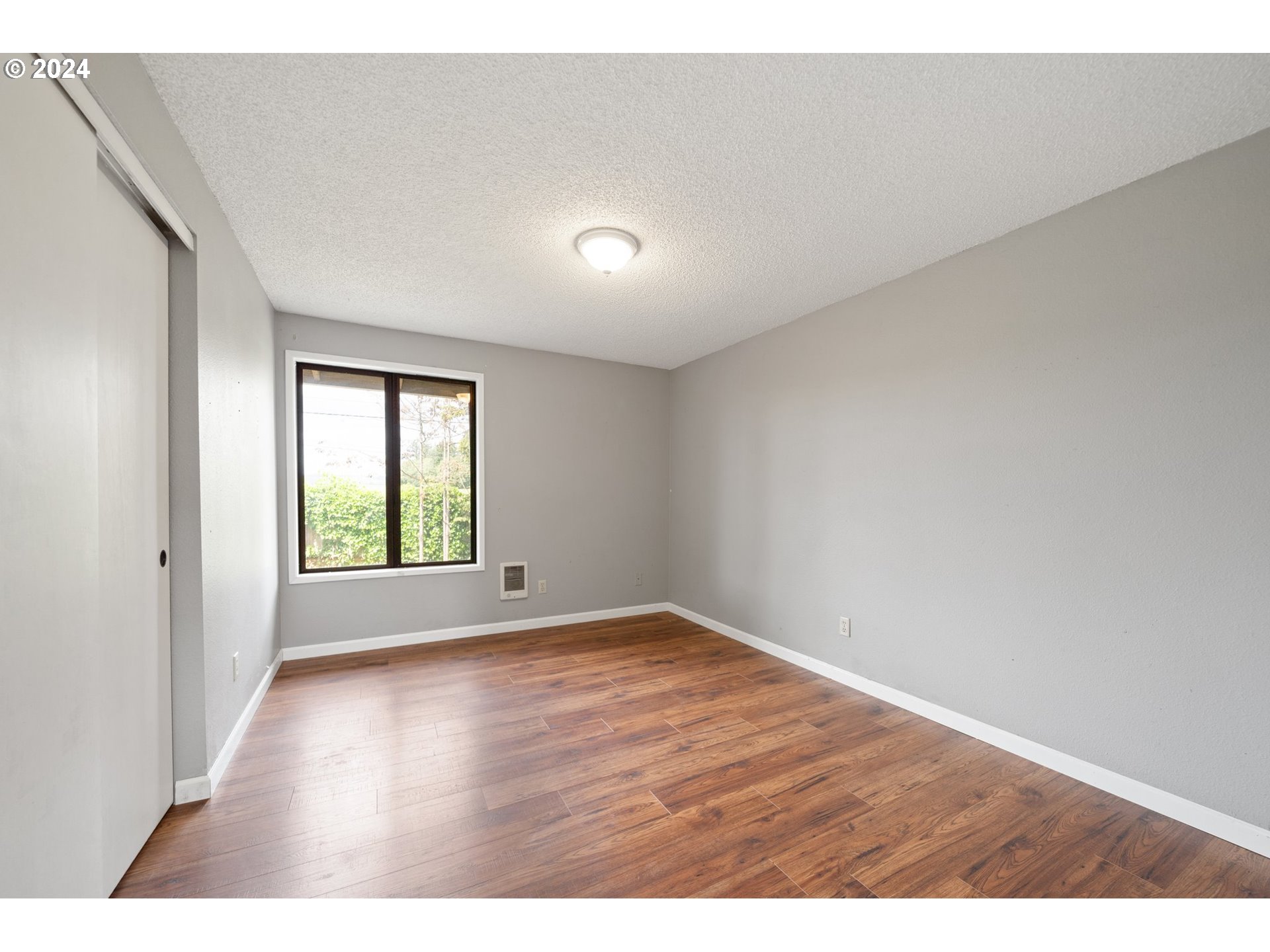 5538 NW BURNING TREE CT