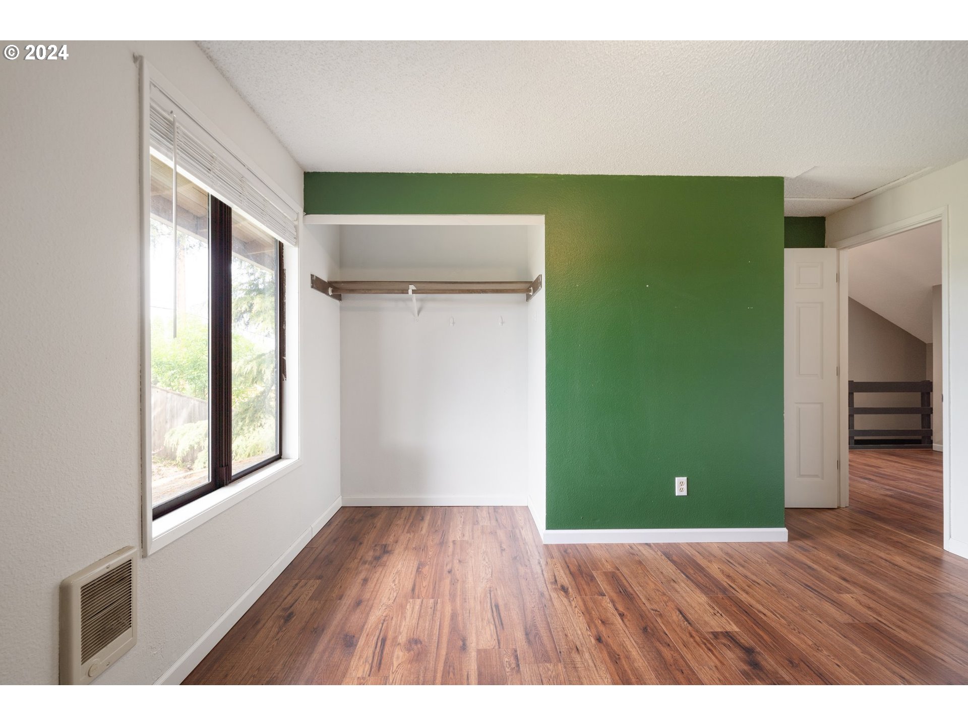 5538 NW BURNING TREE CT