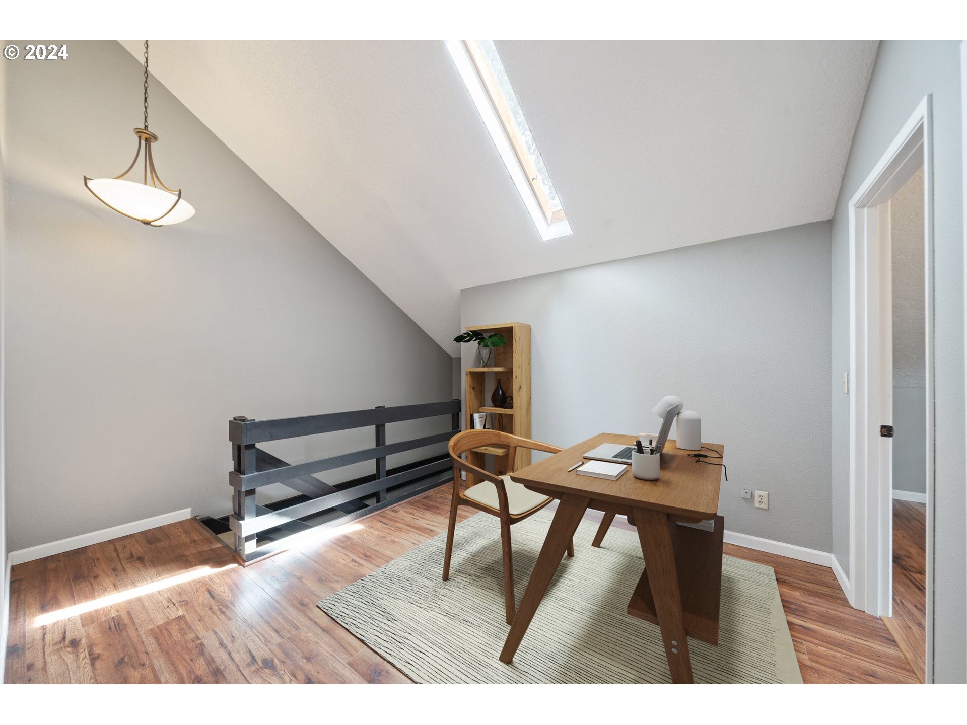 5538 NW BURNING TREE CT