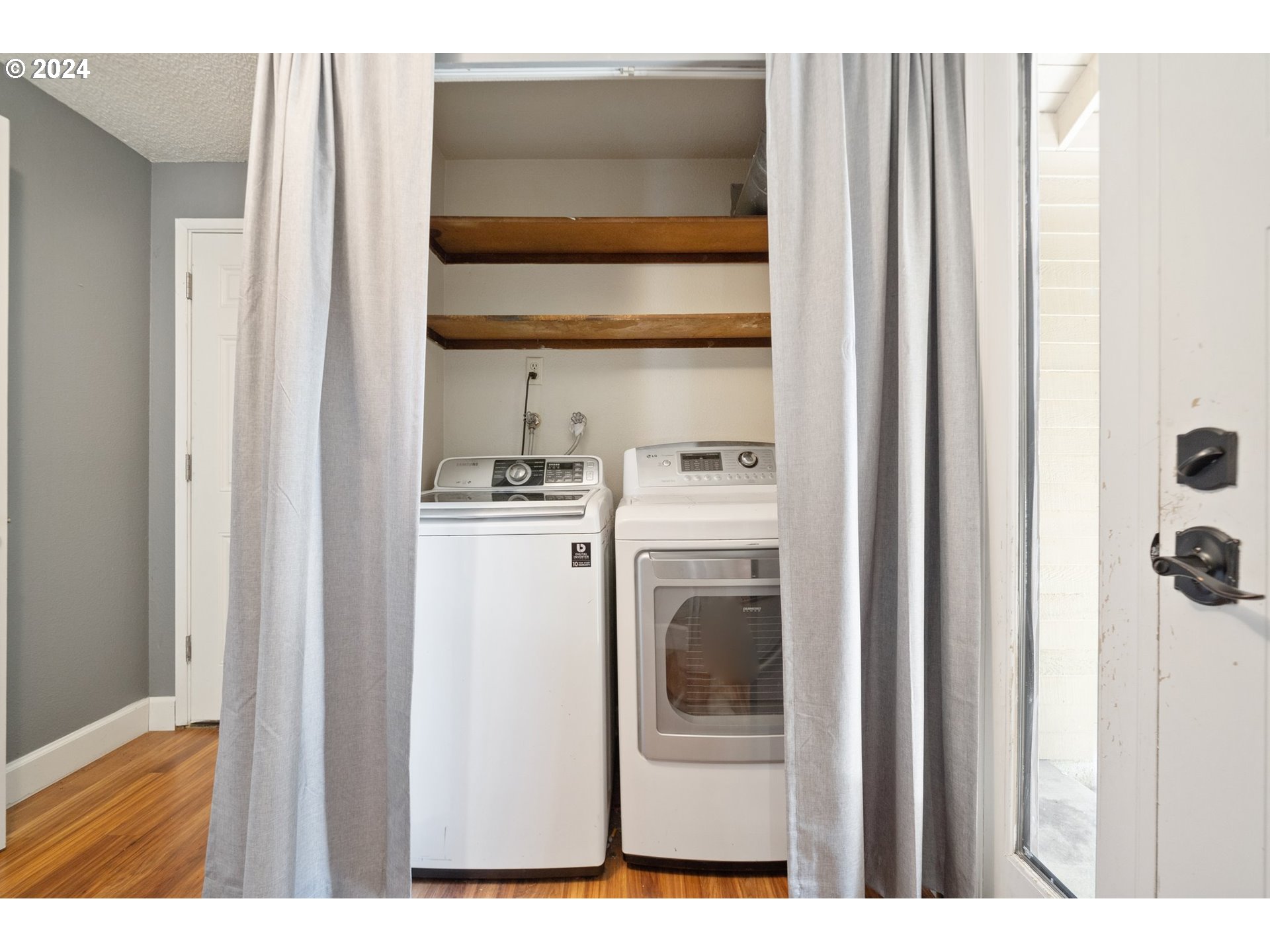 5538 NW BURNING TREE CT