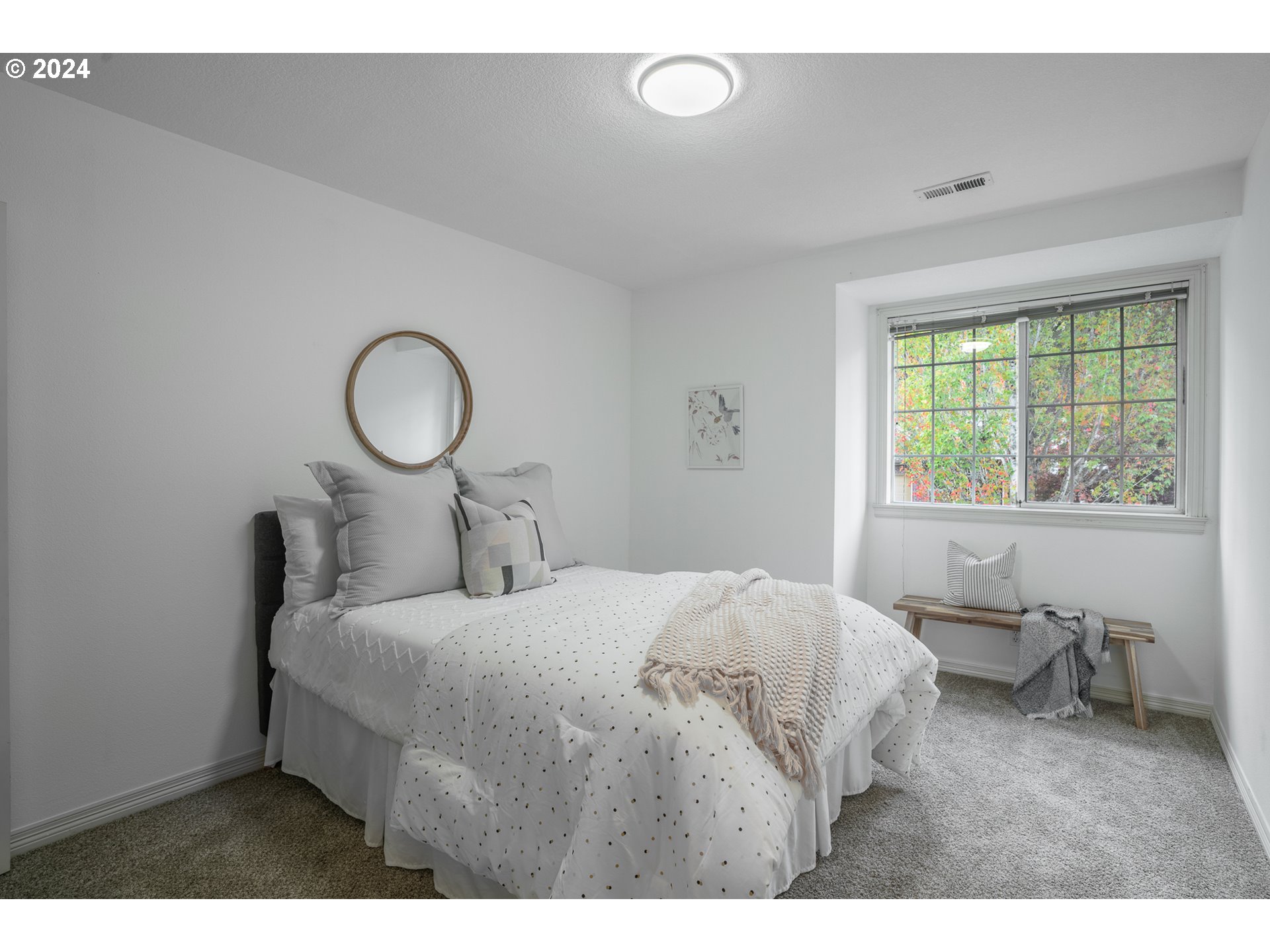 15725 SW BOBWHITE CIR