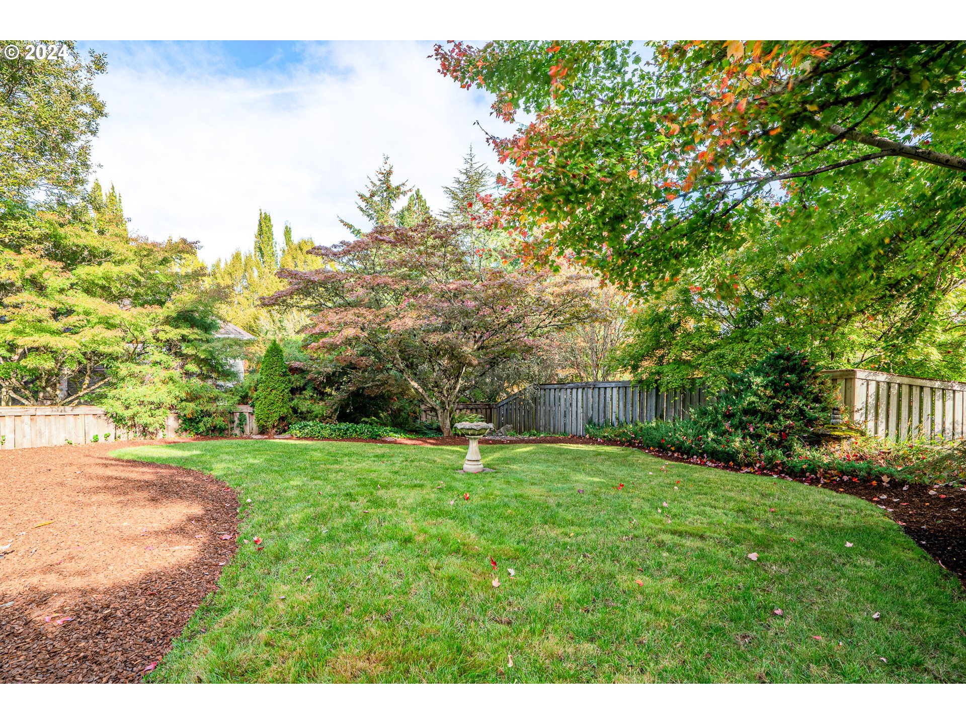 15725 SW BOBWHITE CIR