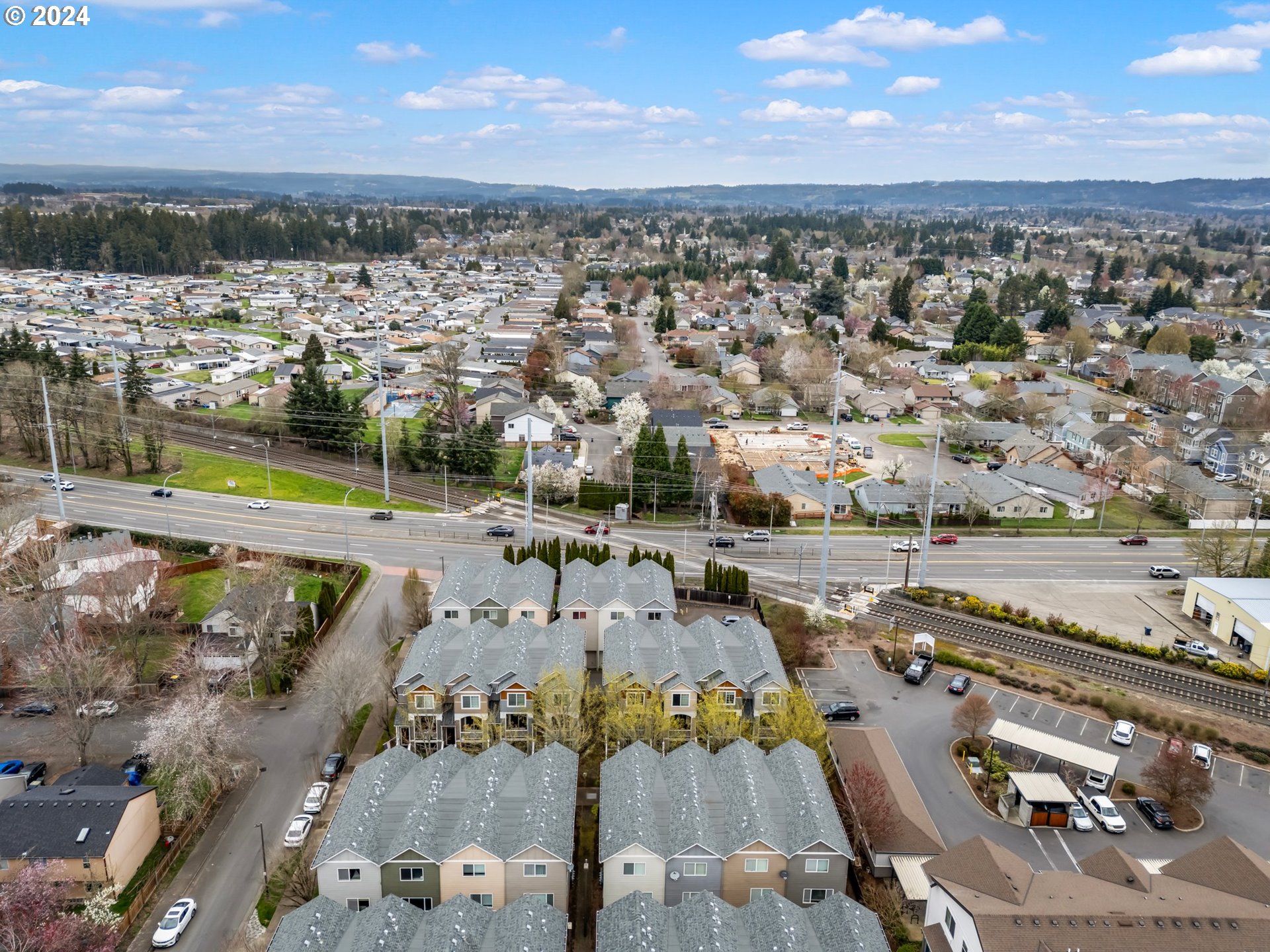 17452 SW NOVEMBER CT