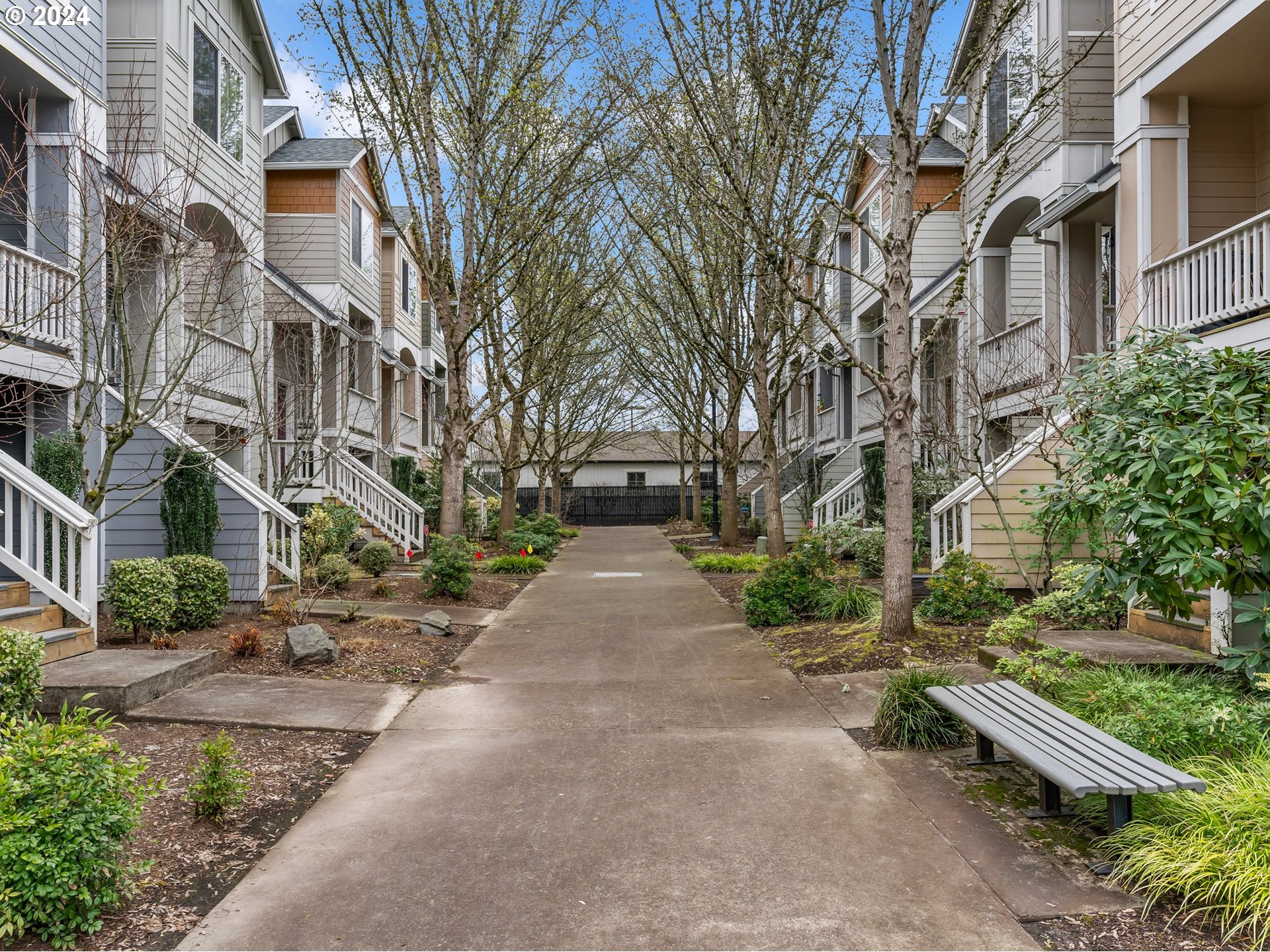 17452 SW NOVEMBER CT