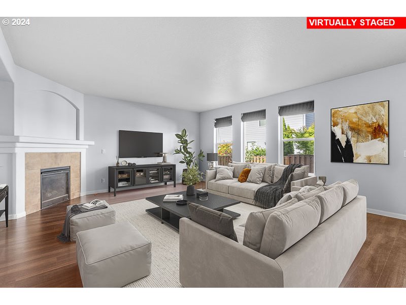 3441 SE SILVER FOX AVE