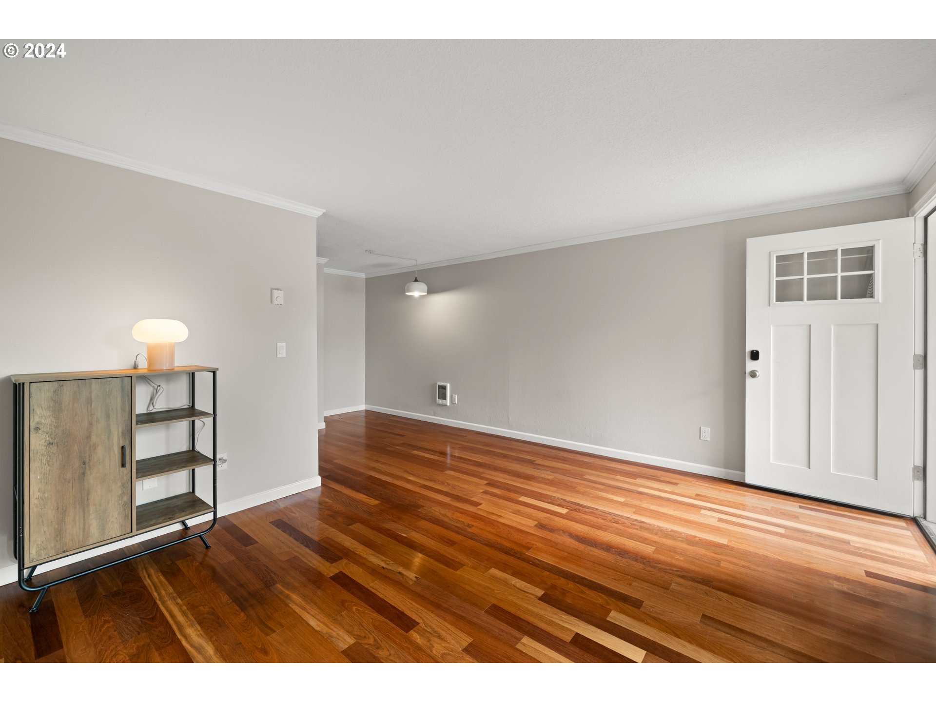 732 SE 16TH AVE