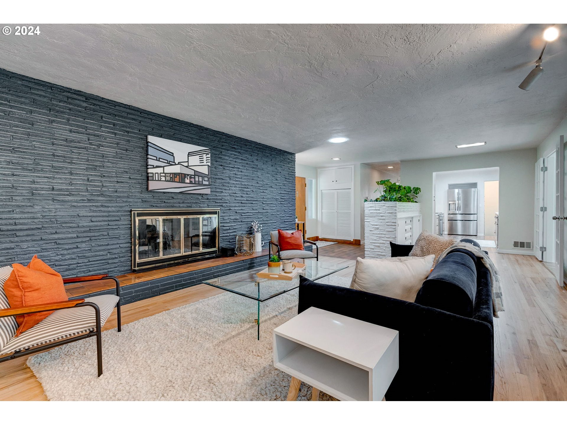 920 SW Cheltenham ST