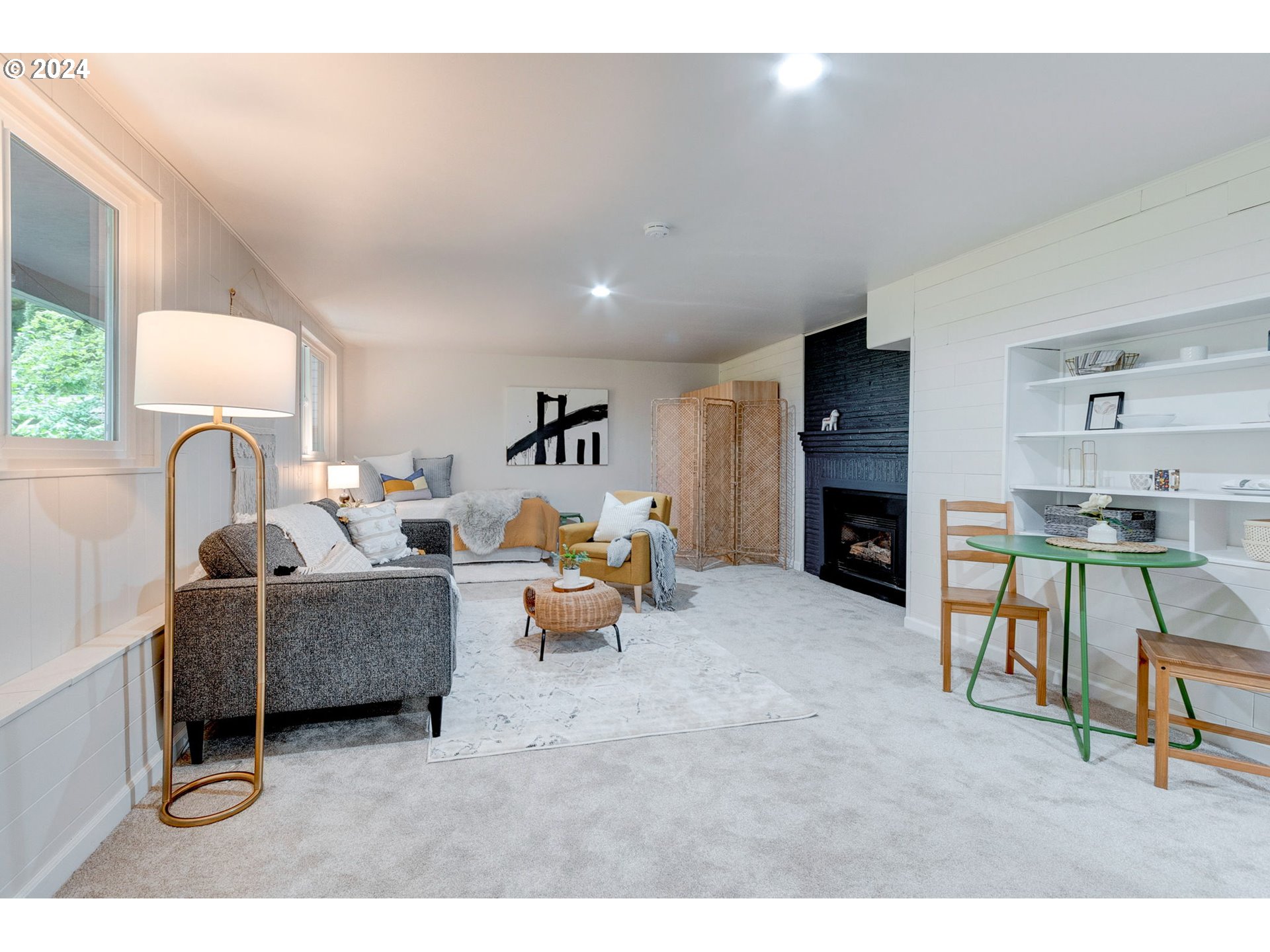 920 SW Cheltenham ST